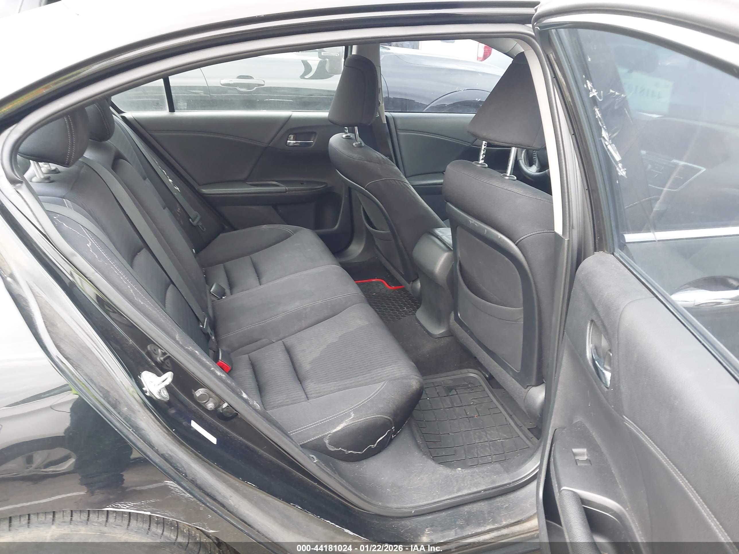 HONDA ACCORD image 8