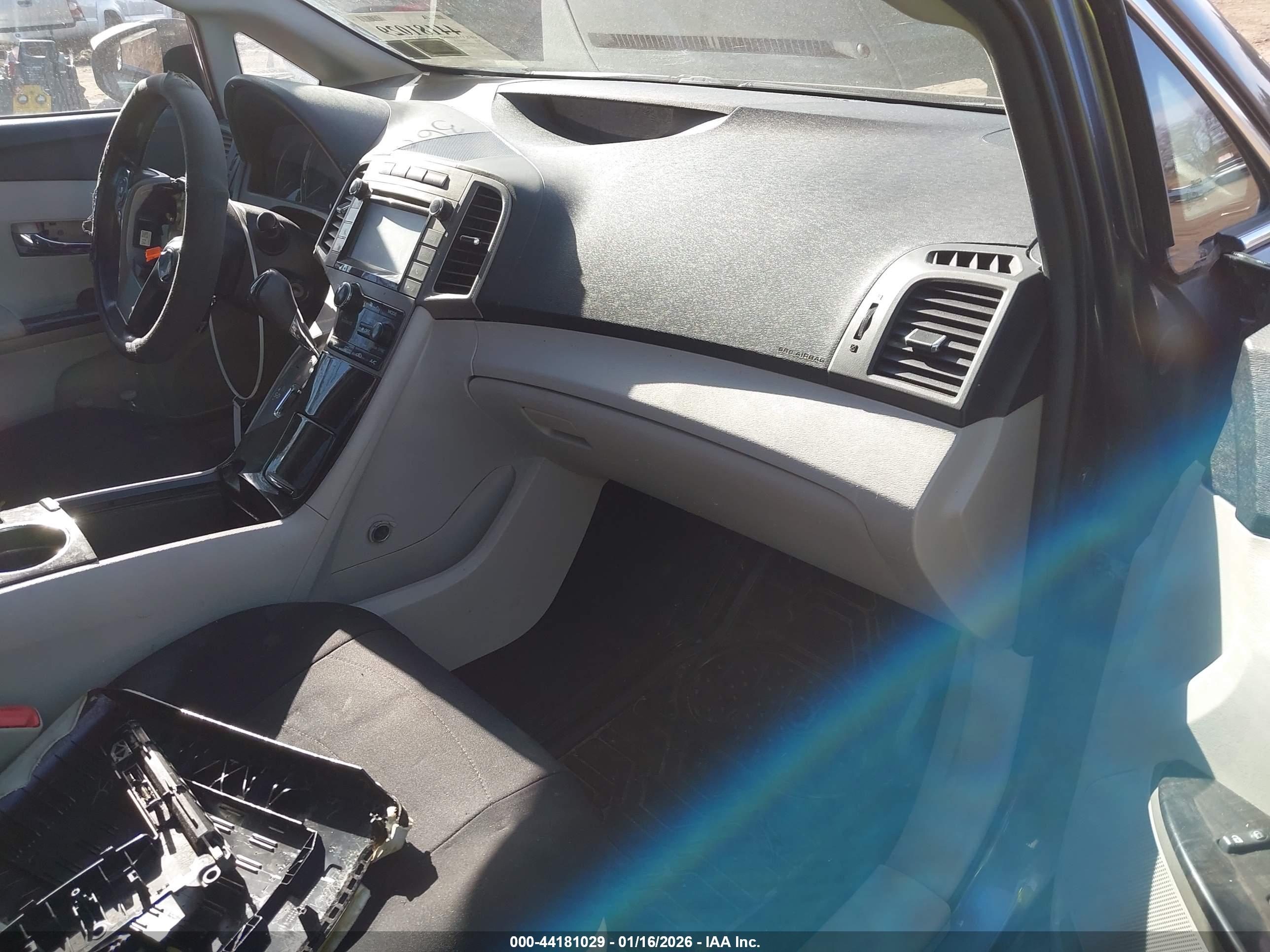 TOYOTA VENZA image 5