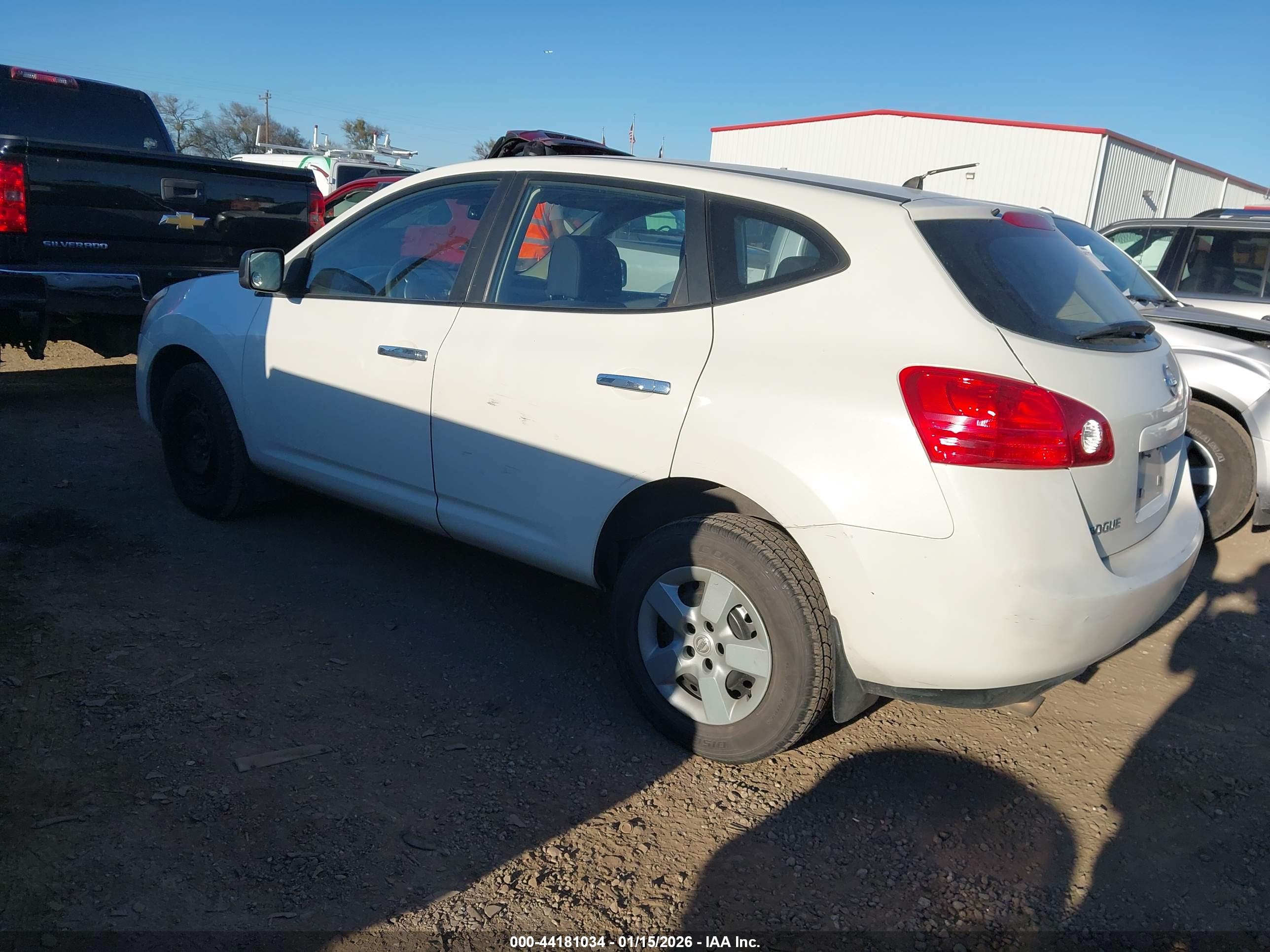 NISSAN ROGUE image 3