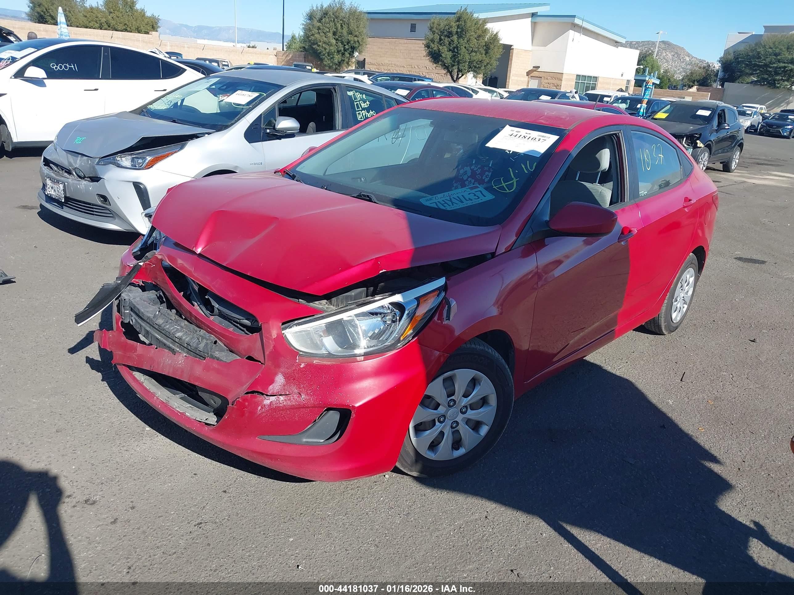 HYUNDAI ACCENT image 2