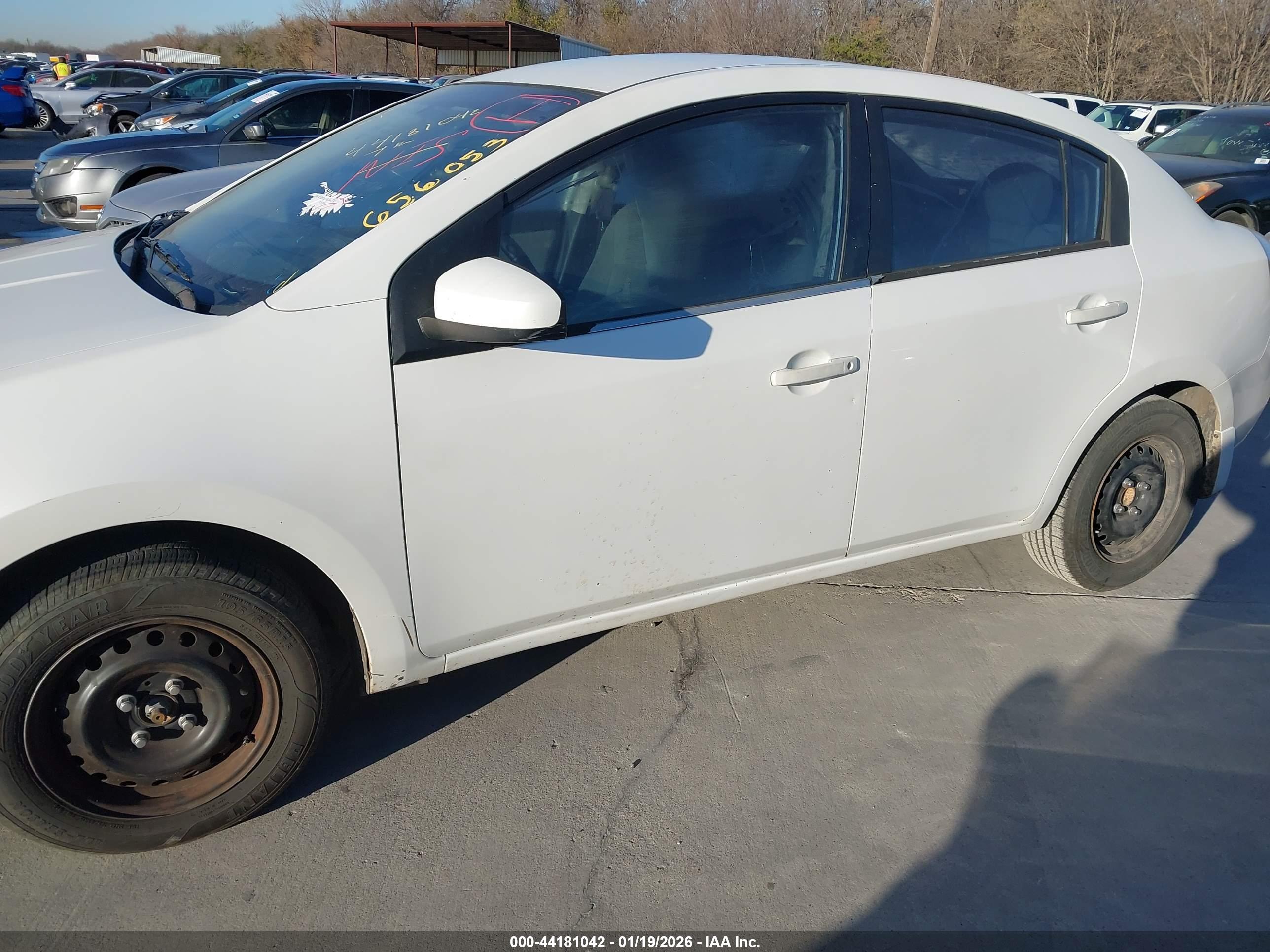 NISSAN SENTRA image 6