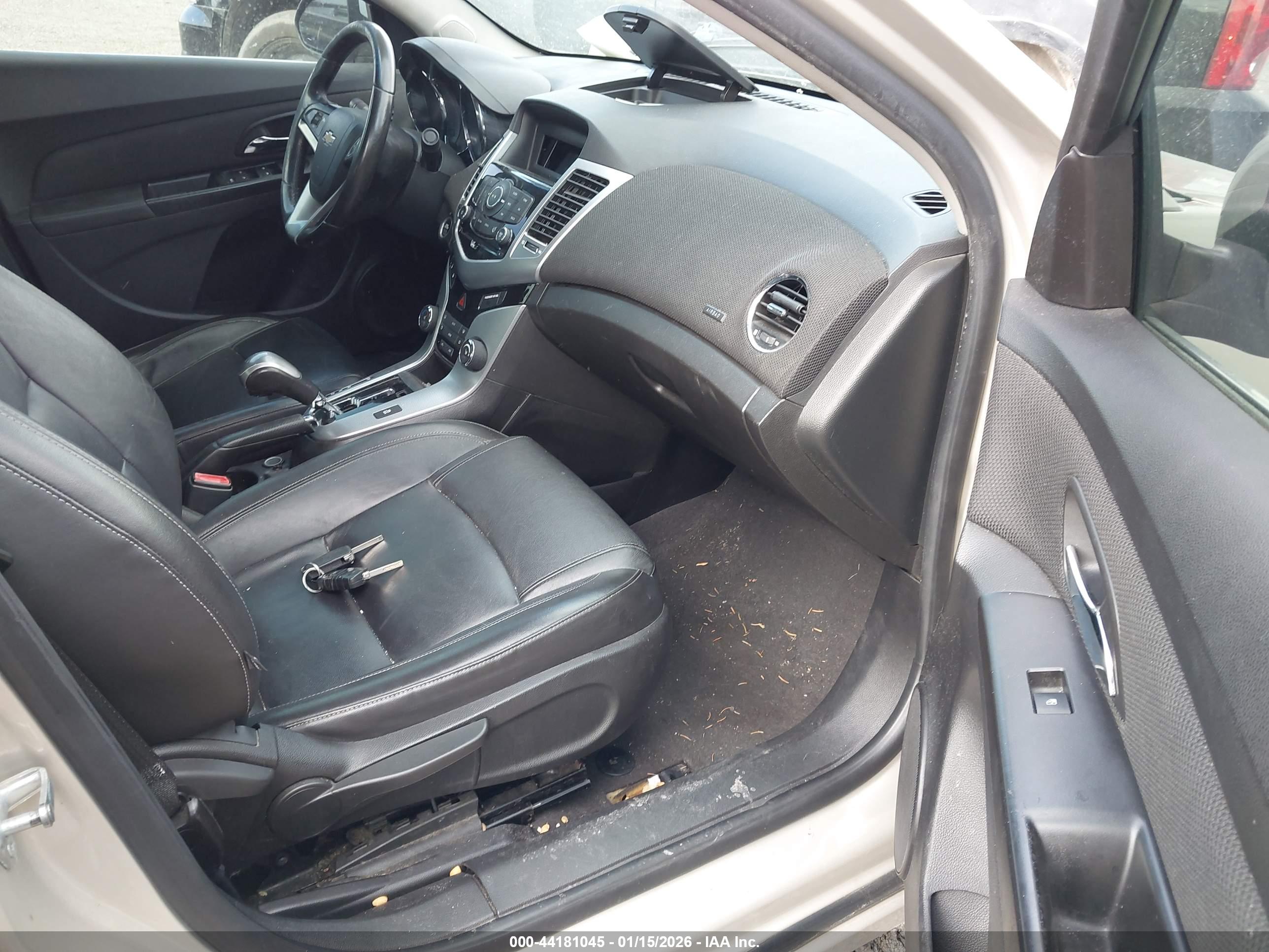 CHEVROLET CRUZE image 5