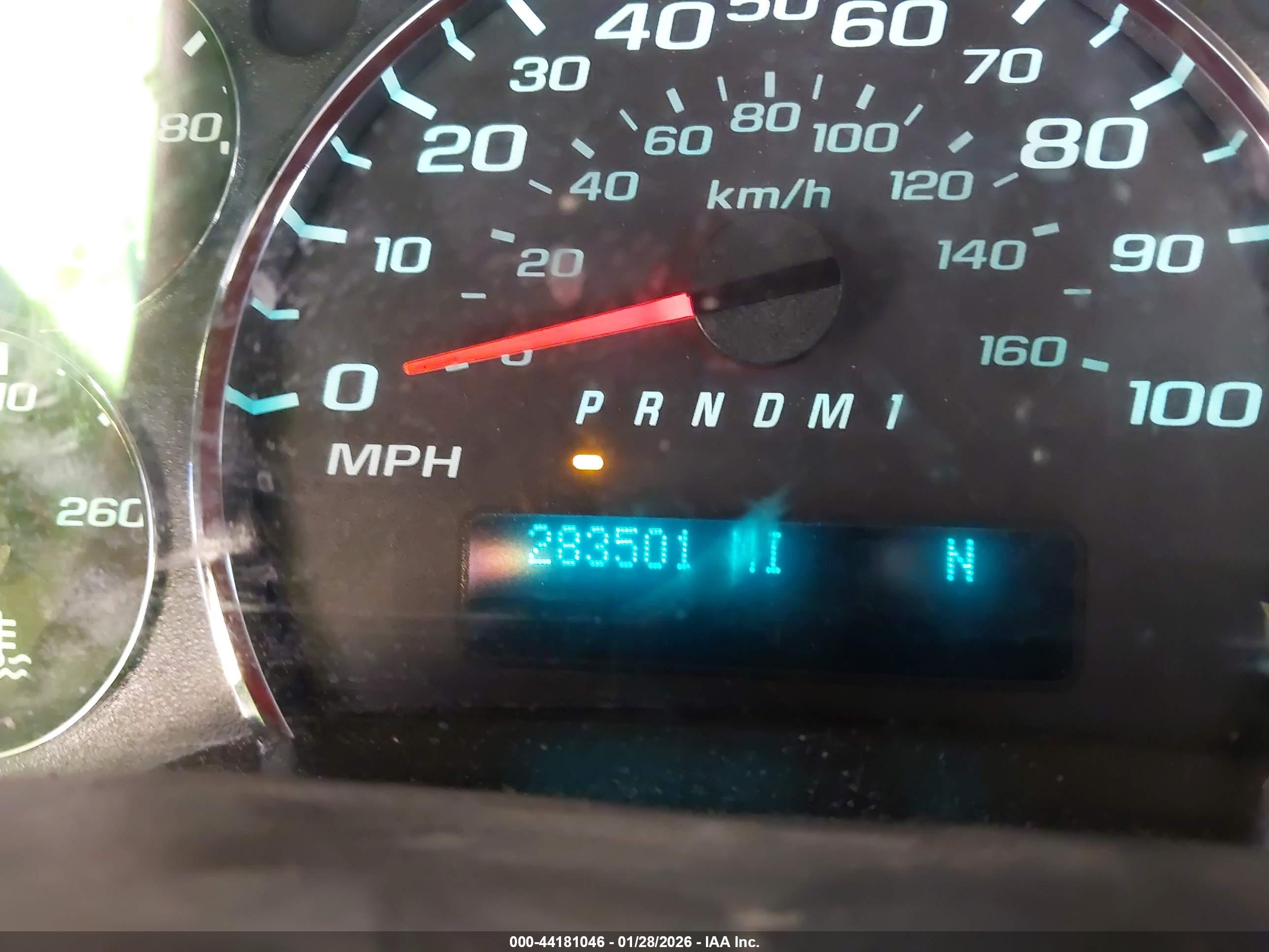 CHEVROLET EXPRESS image 7