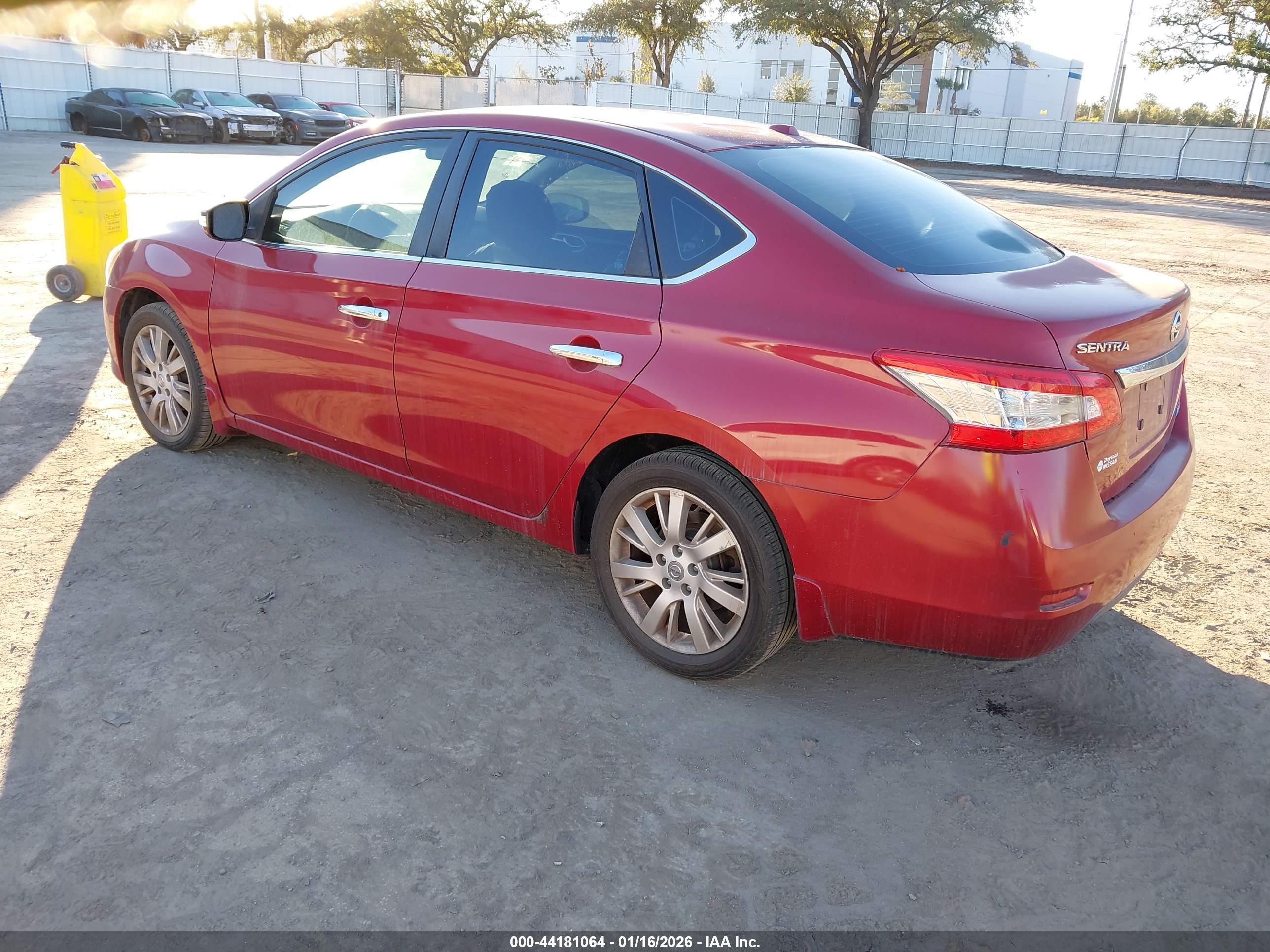 NISSAN SENTRA image 3