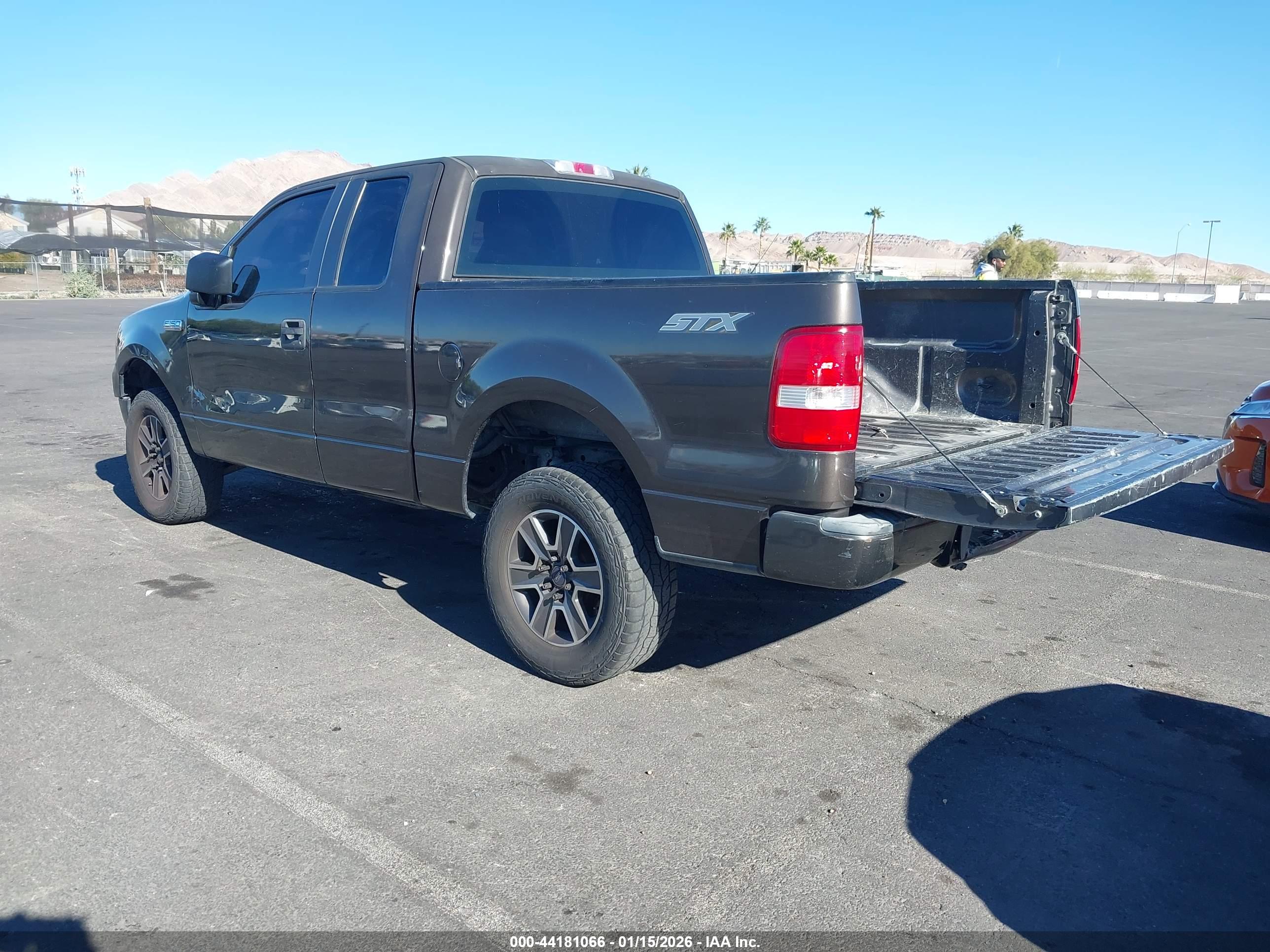 FORD F-150 image 3
