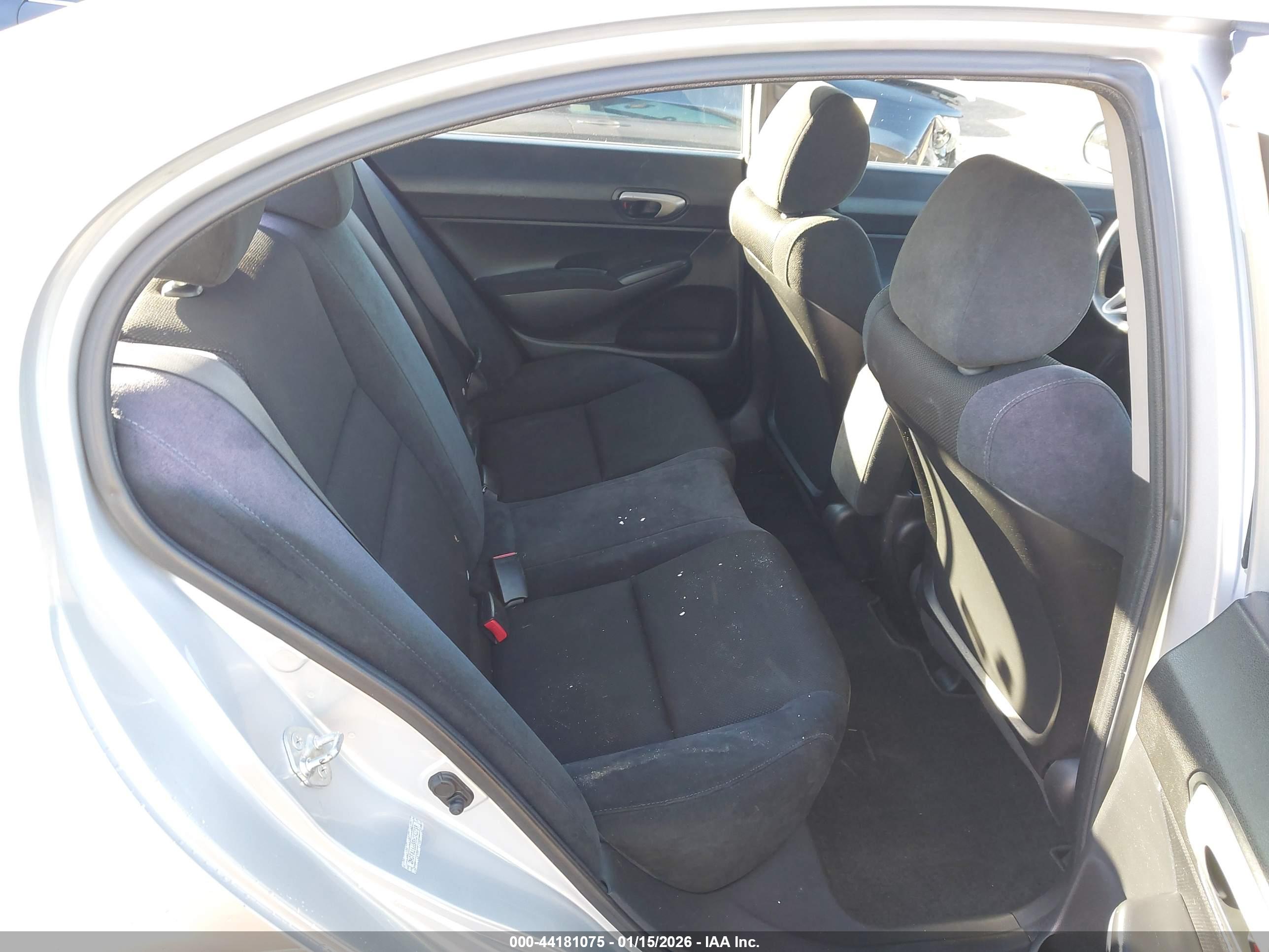 HONDA CIVIC image 8