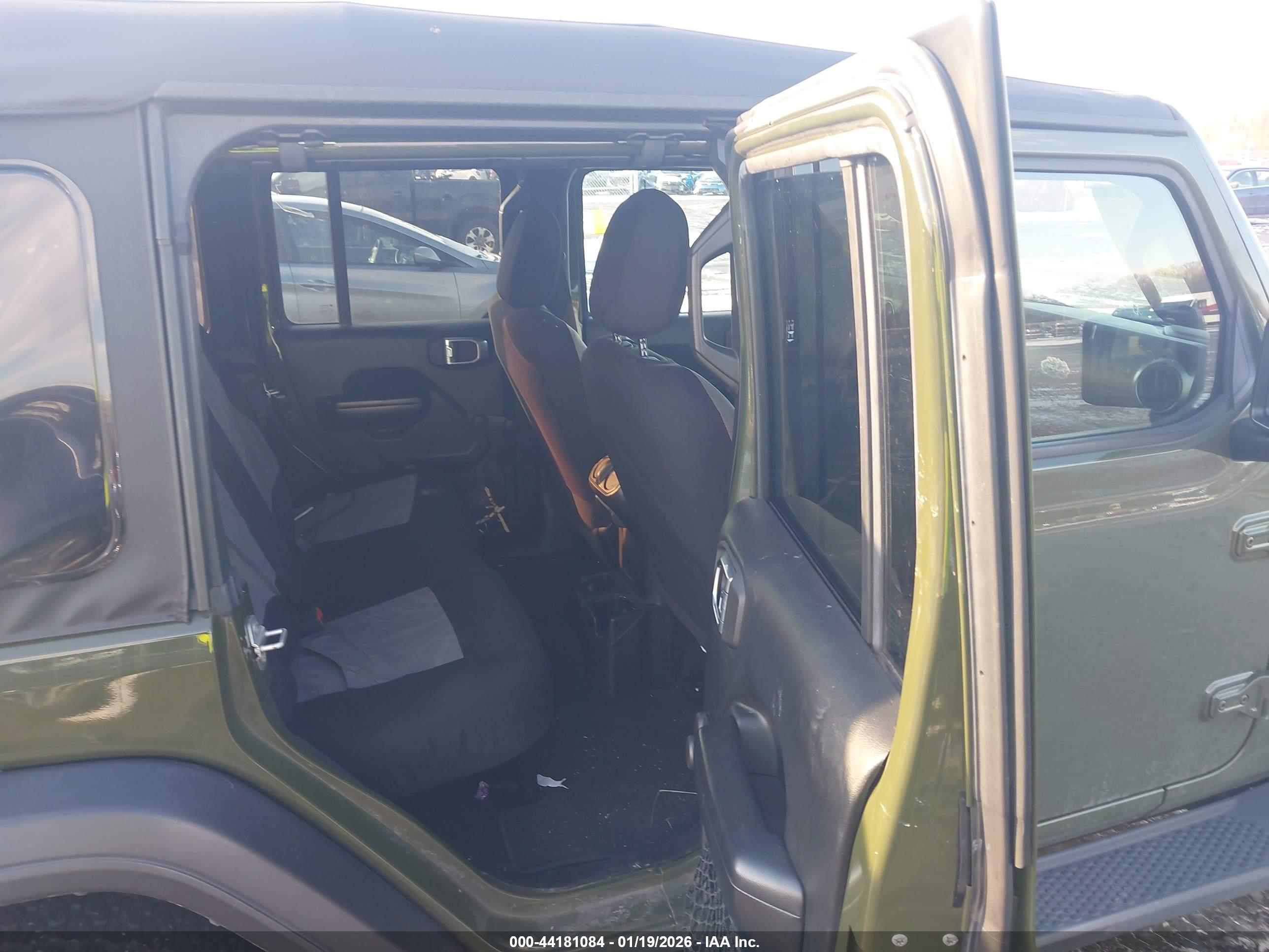 JEEP WRANGLER image 8
