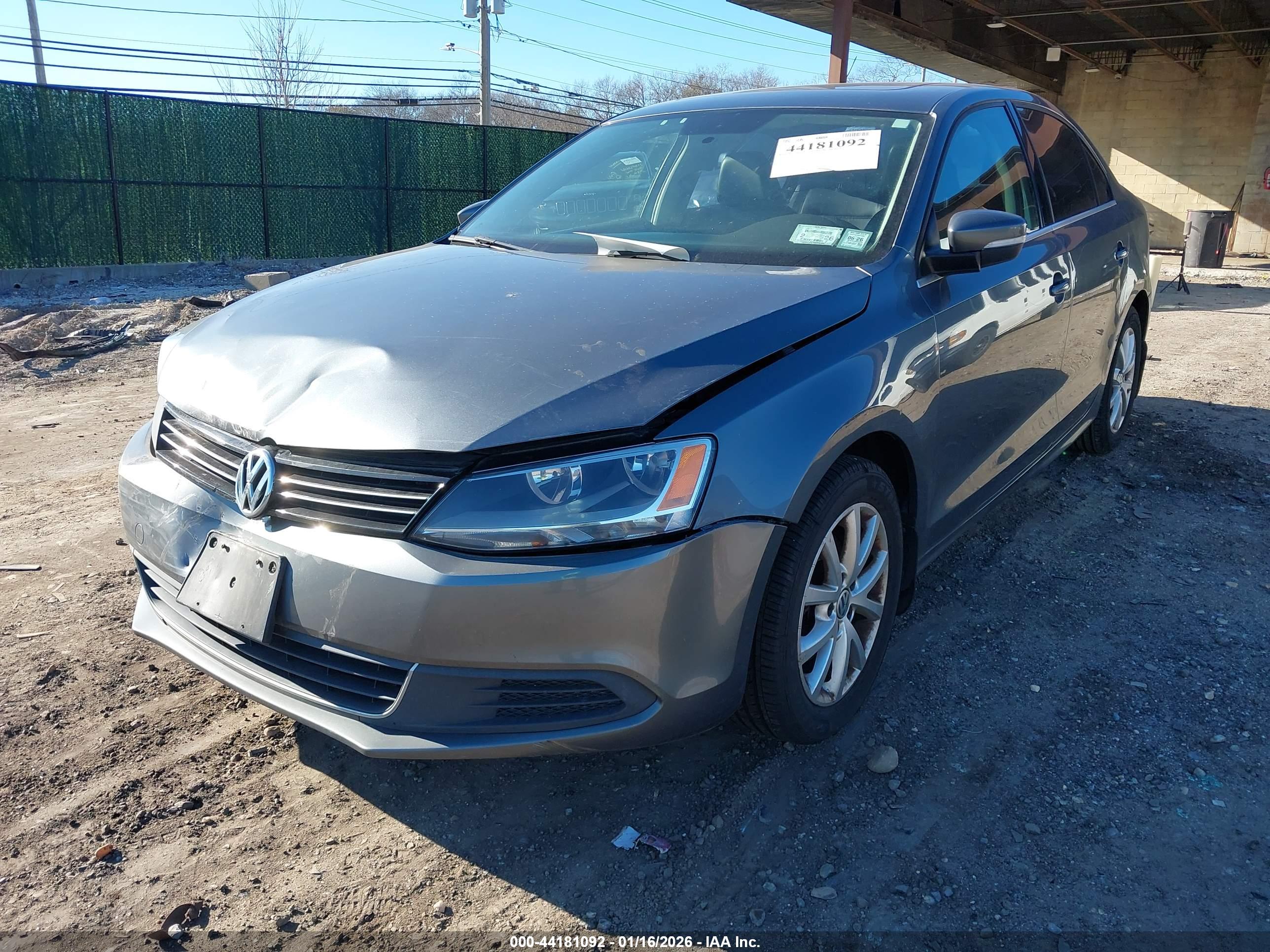 VOLKSWAGEN JETTA image 2