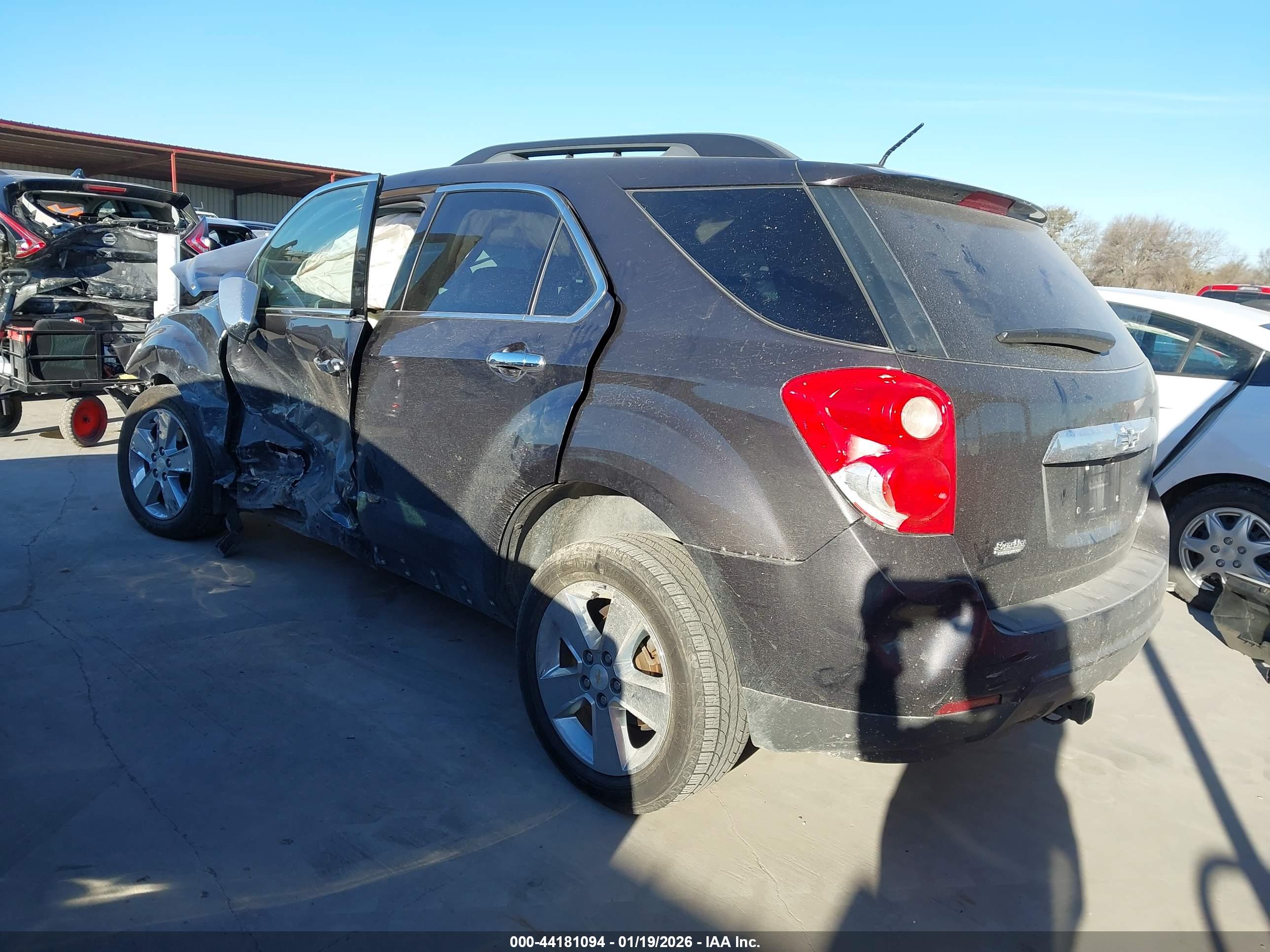 CHEVROLET EQUINOX image 3