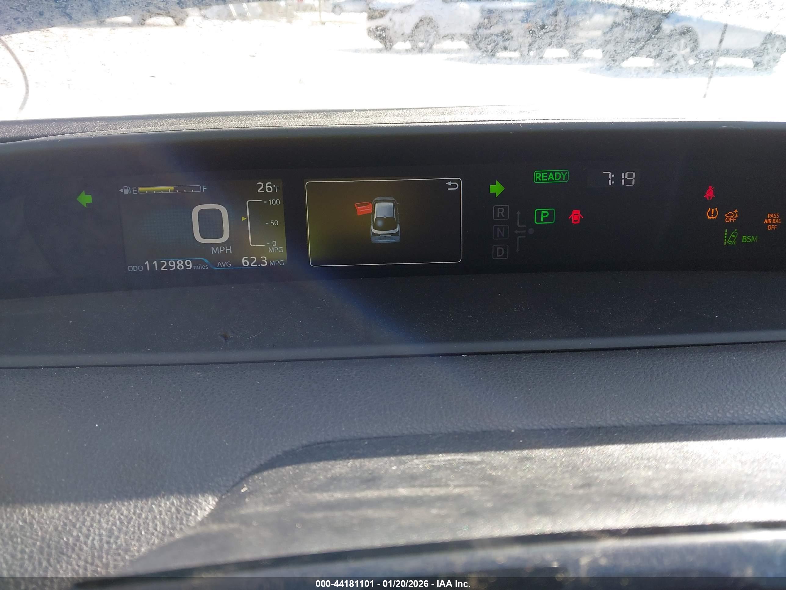TOYOTA PRIUS image 7