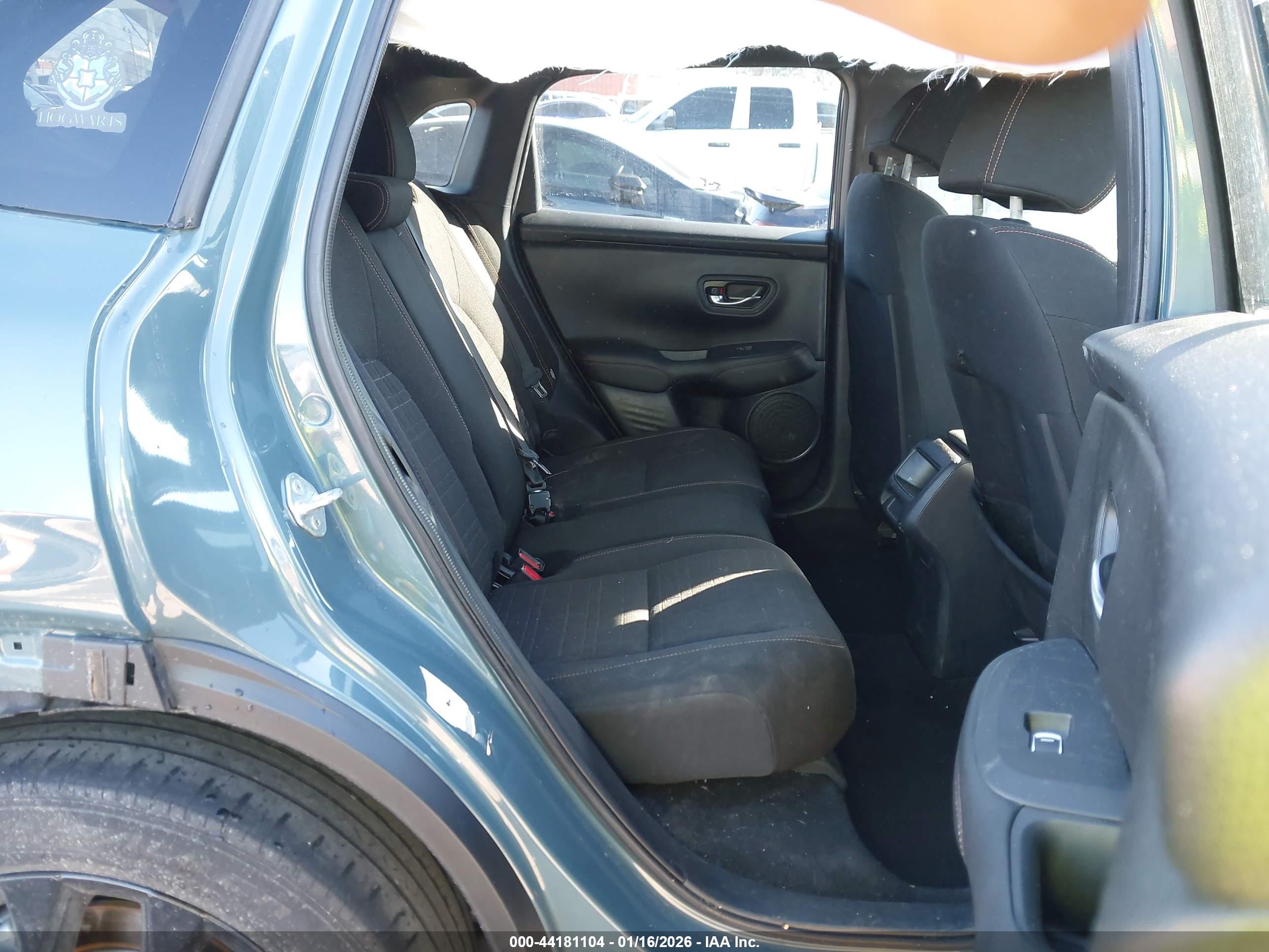 HONDA HR-V image 8