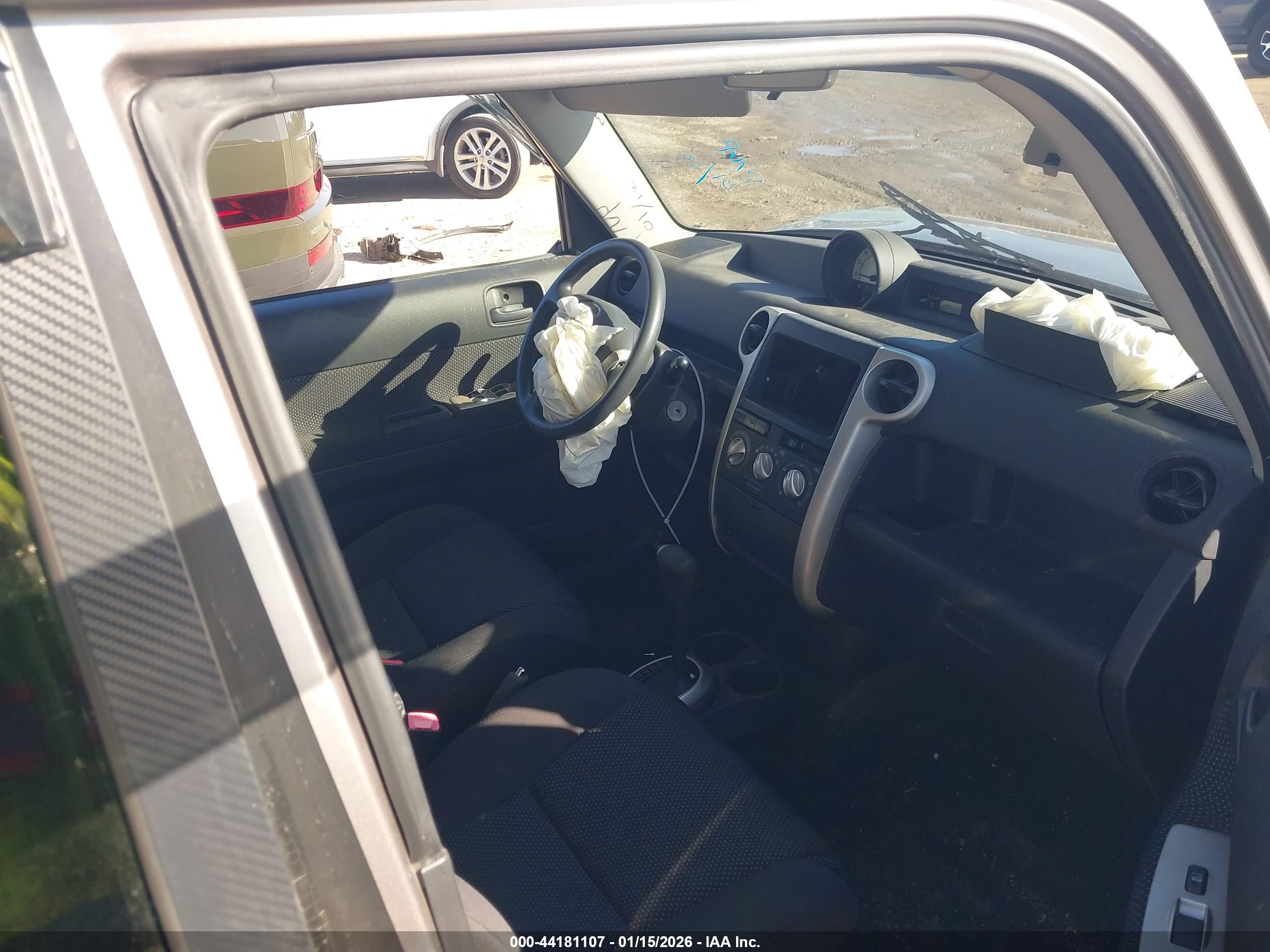 SCION XB image 5