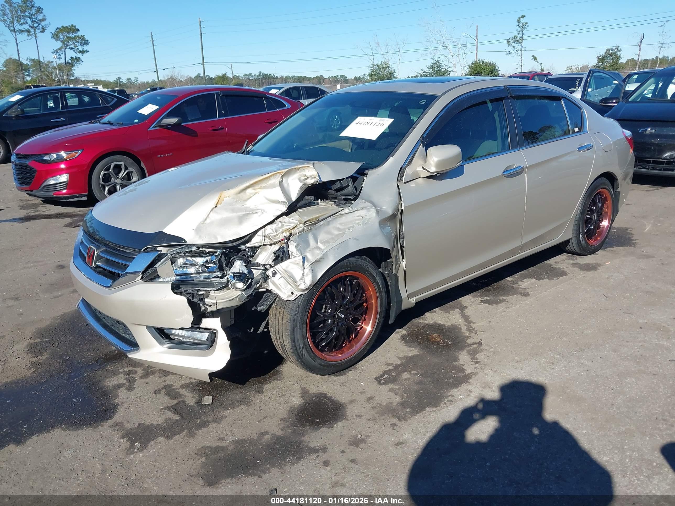 HONDA ACCORD image 2