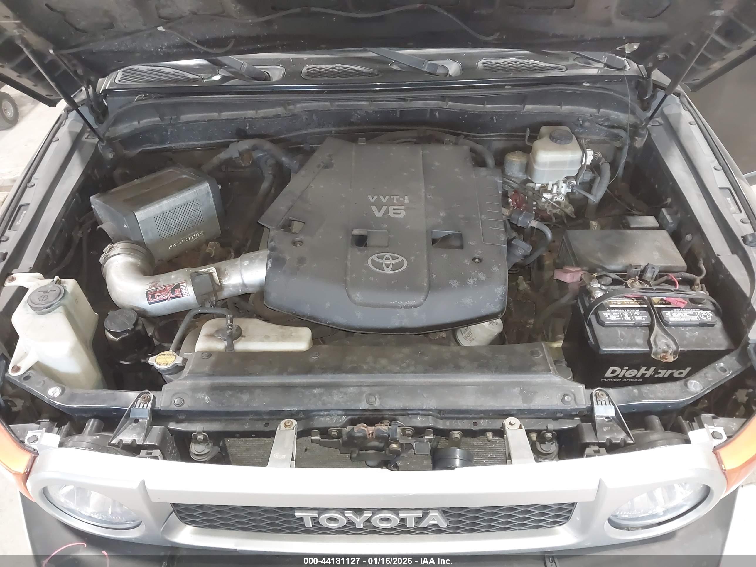 TOYOTA FJ image 10