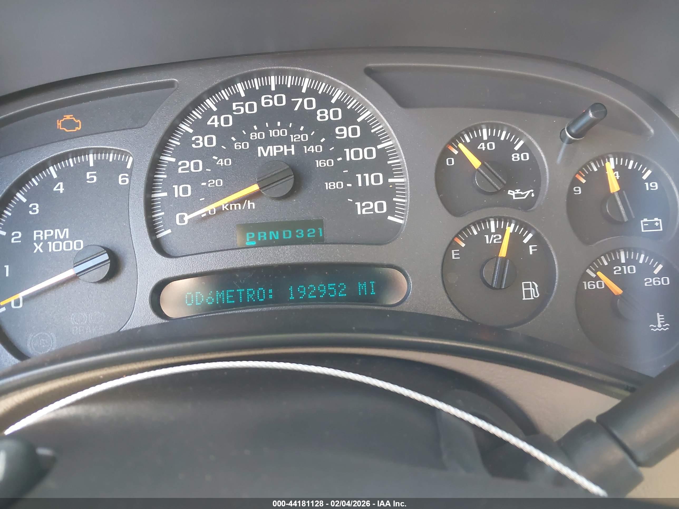 CHEVROLET TAHOE image 7