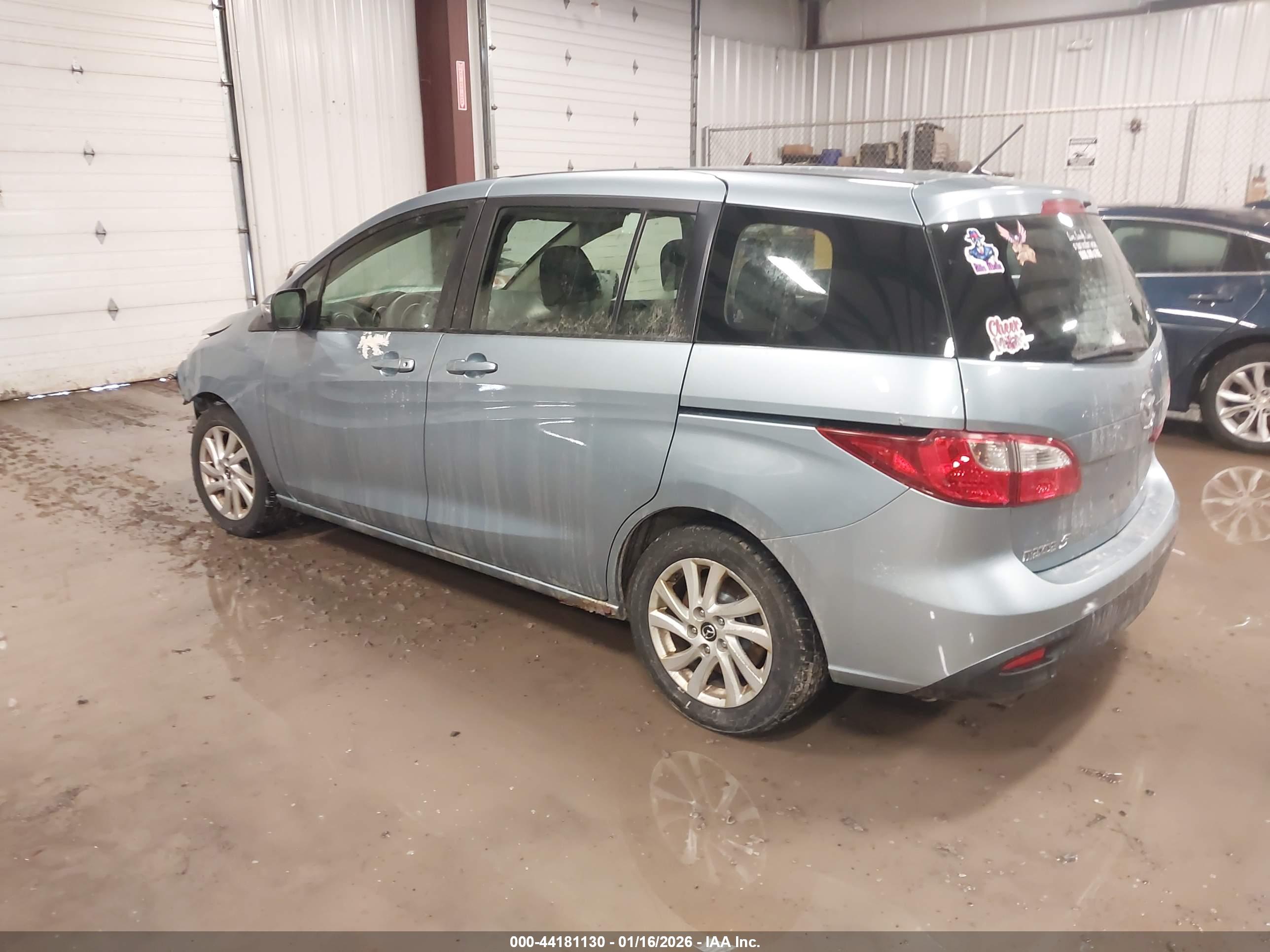 MAZDA MAZDA5 image 3