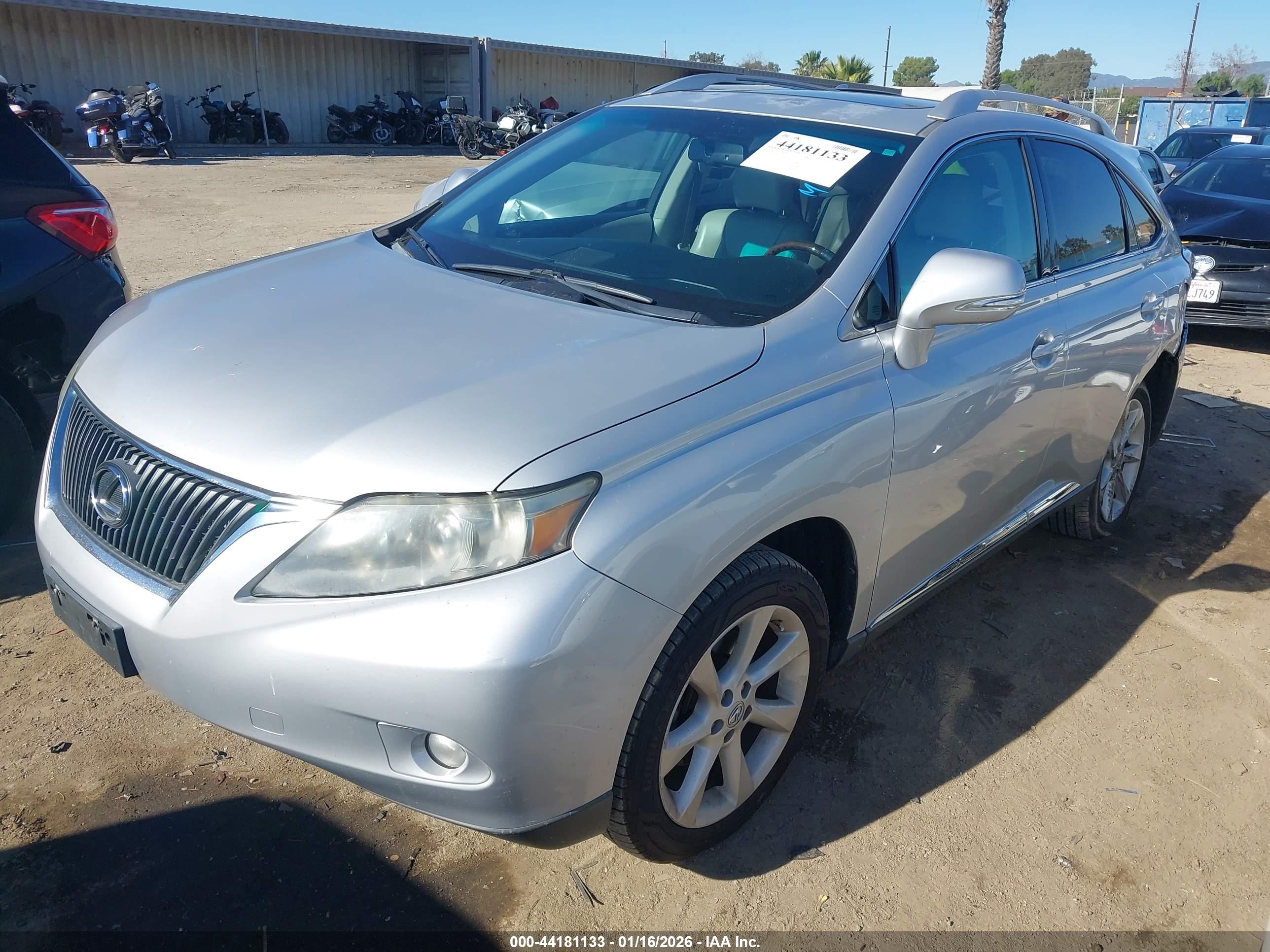 LEXUS RX image 2