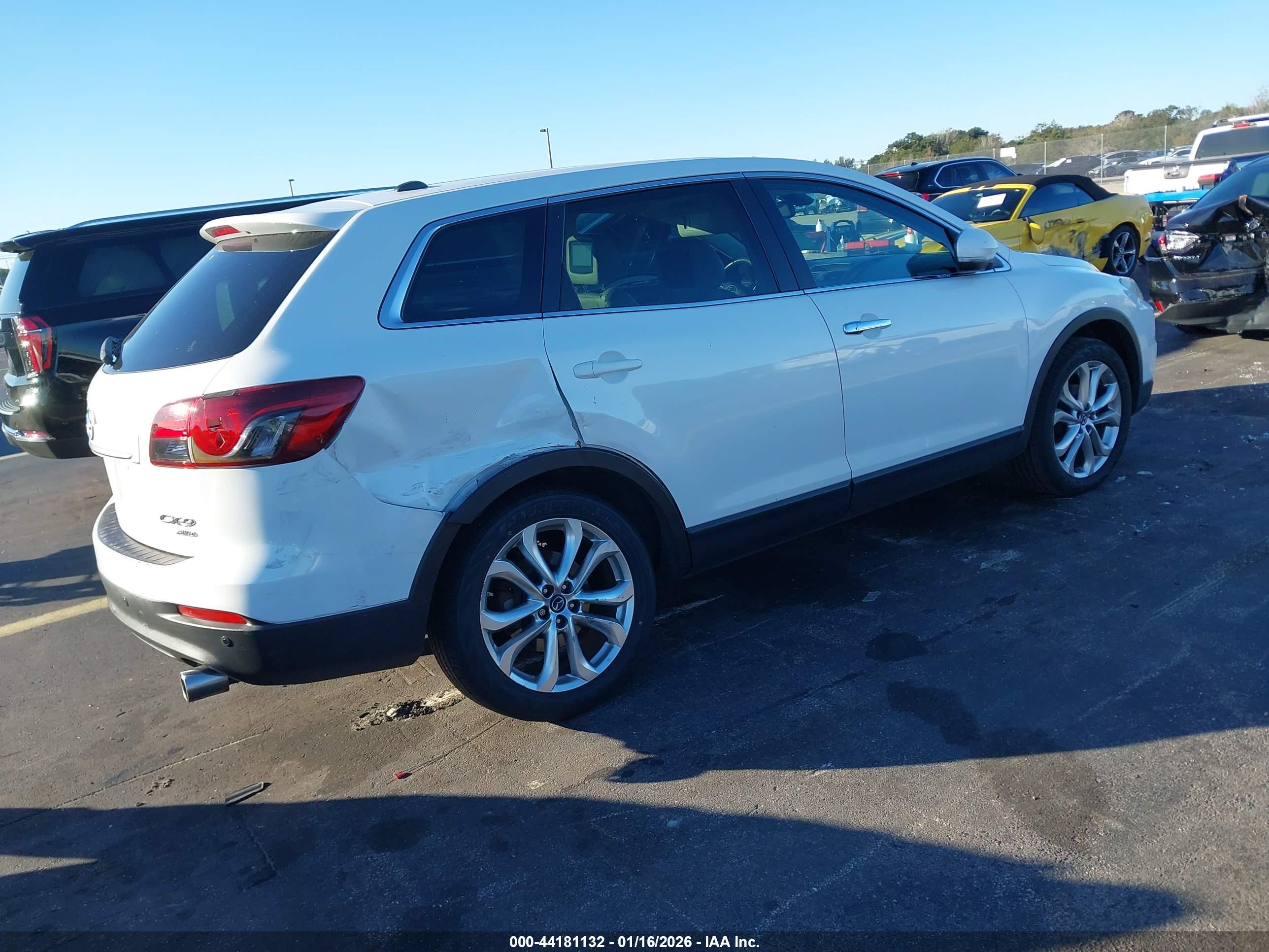 MAZDA CX-9 image 4