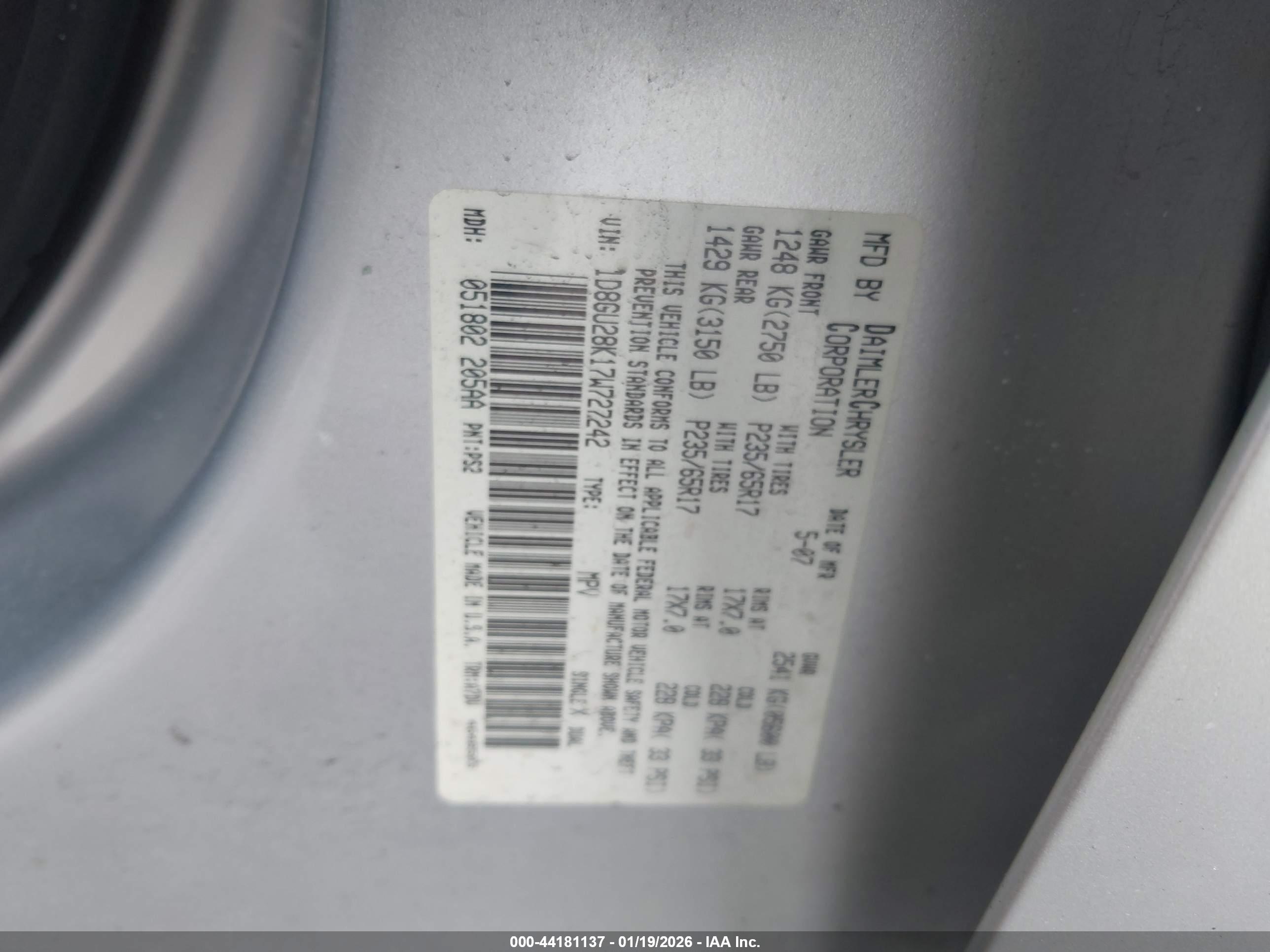 DODGE NITRO image 9
