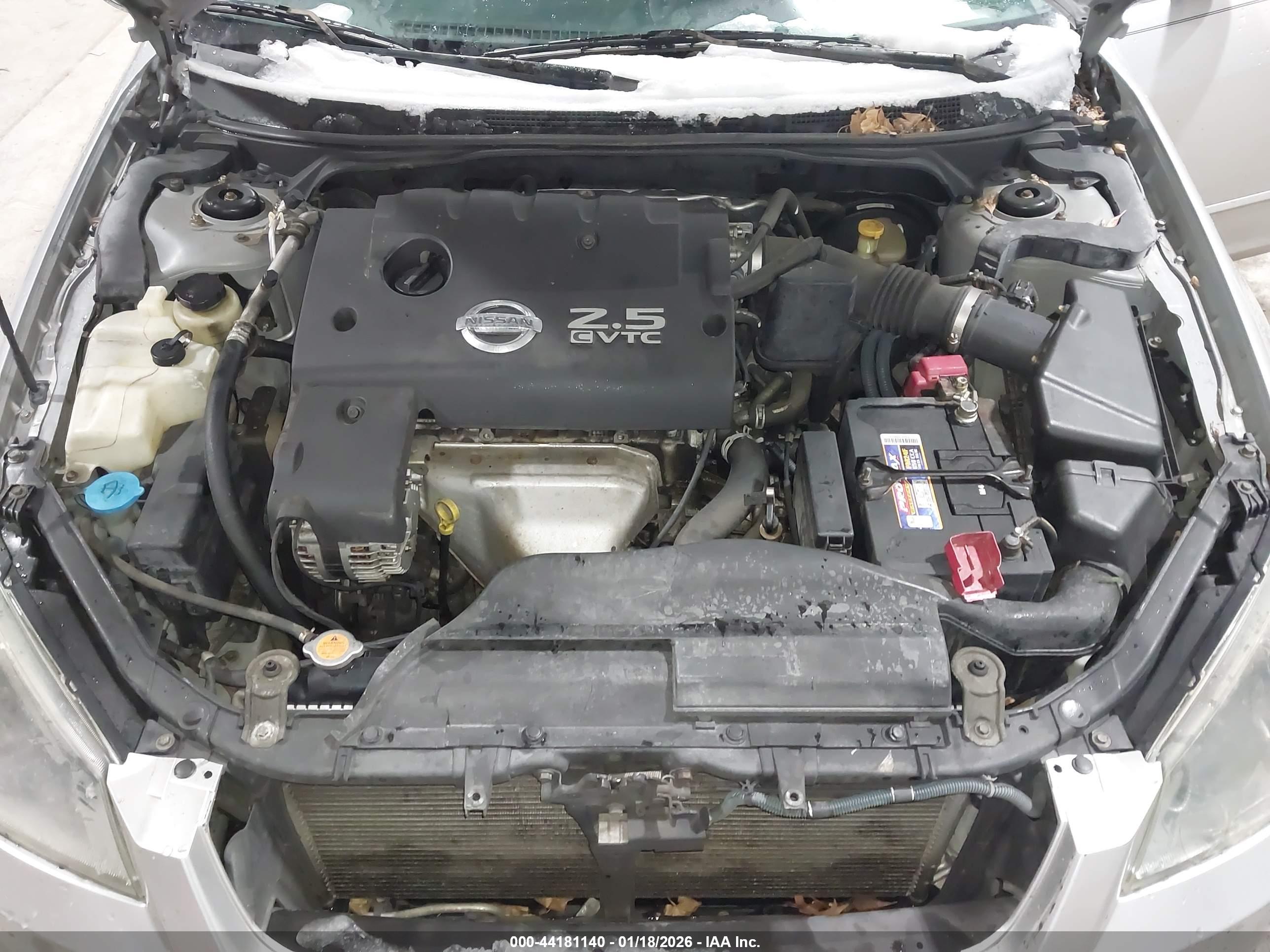 NISSAN ALTIMA image 10