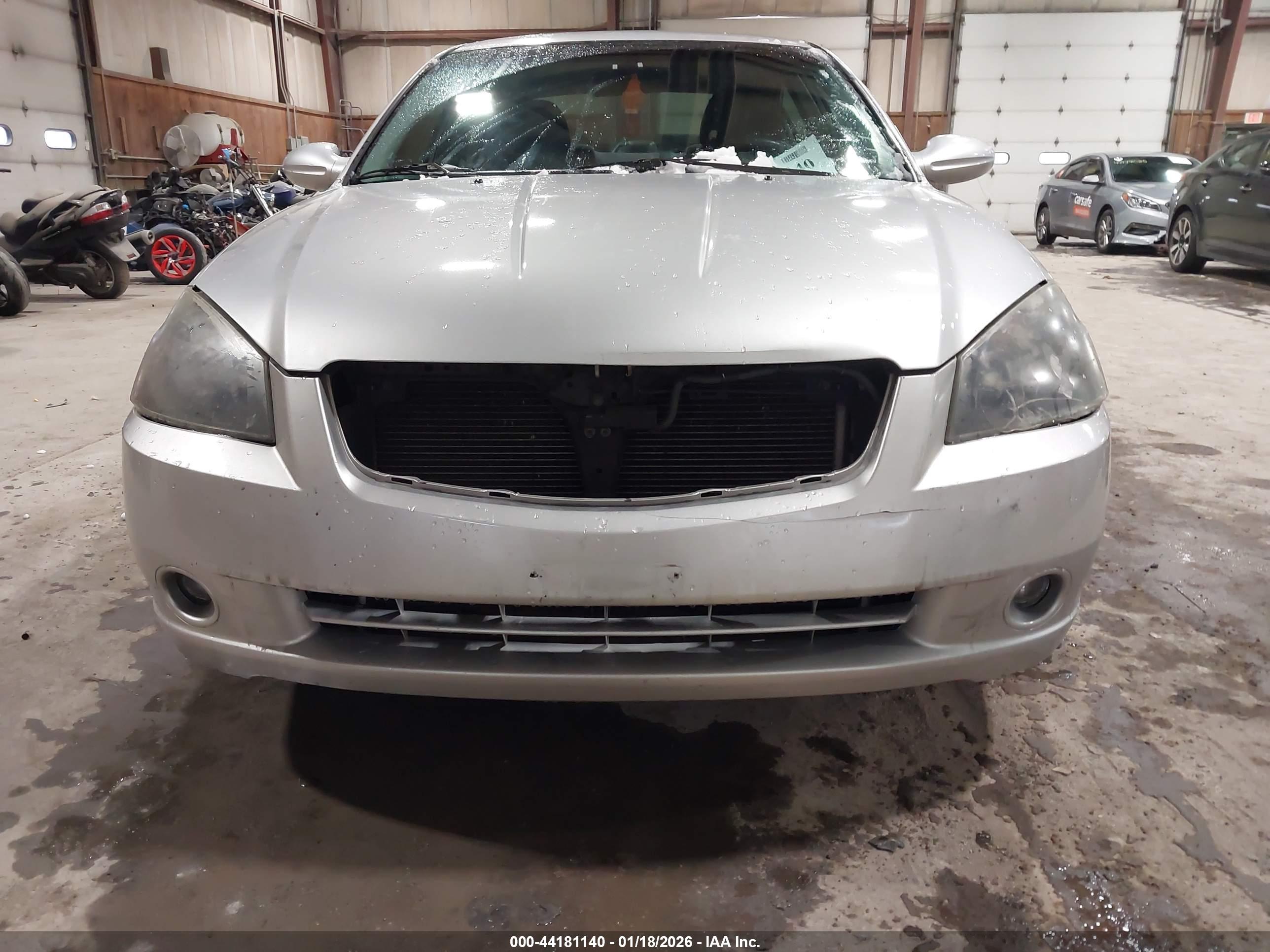 NISSAN ALTIMA image 6