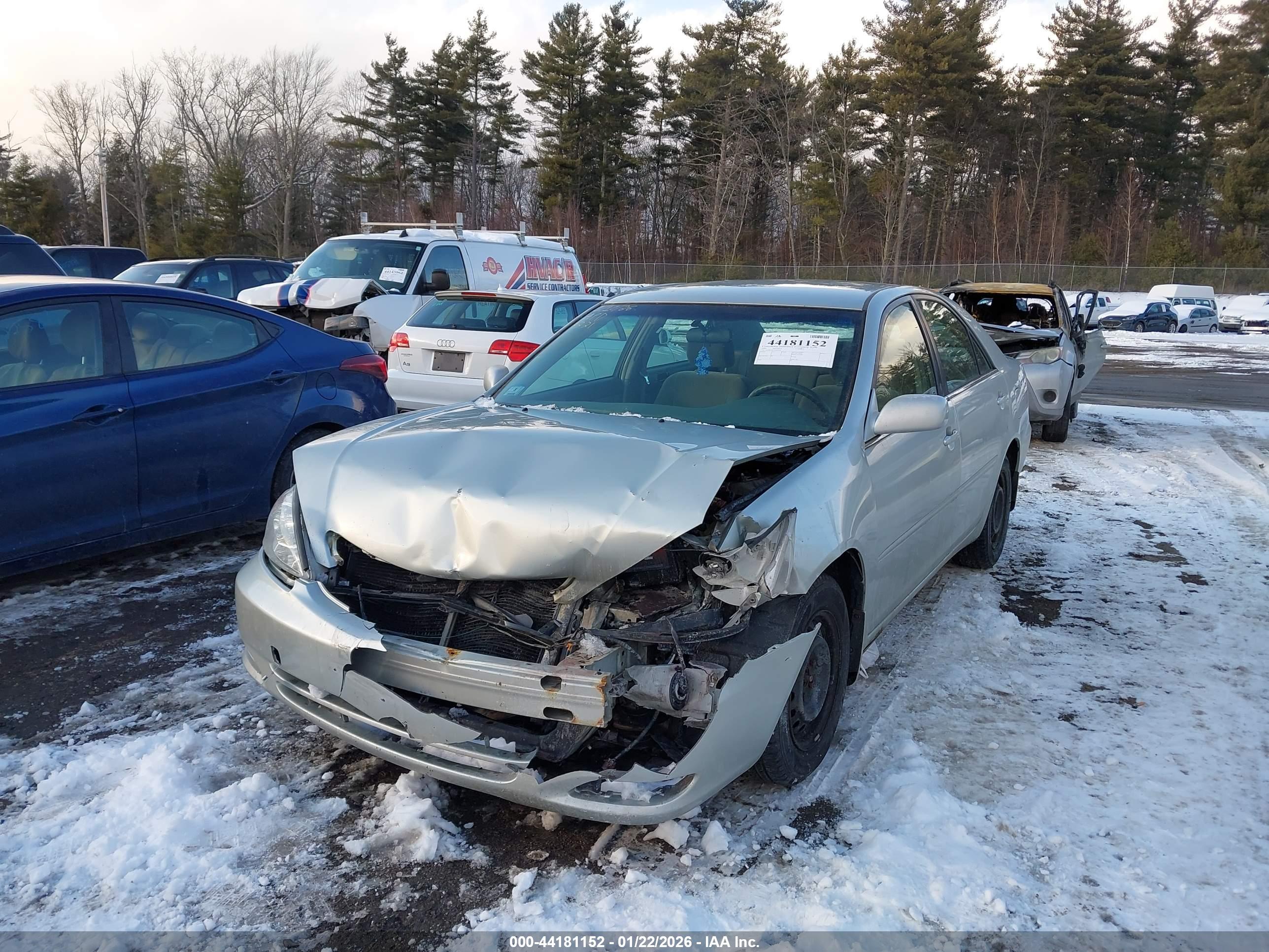 TOYOTA CAMRY image 2