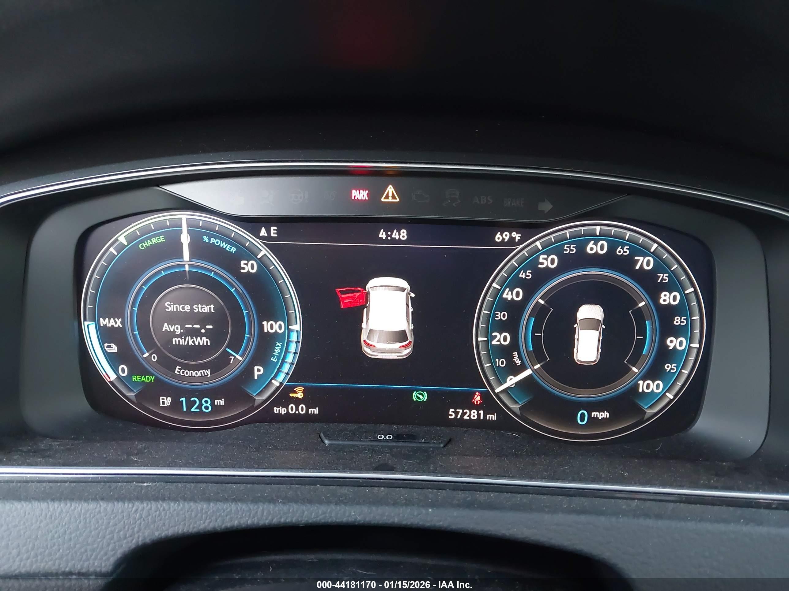 VOLKSWAGEN E-GOLF image 7