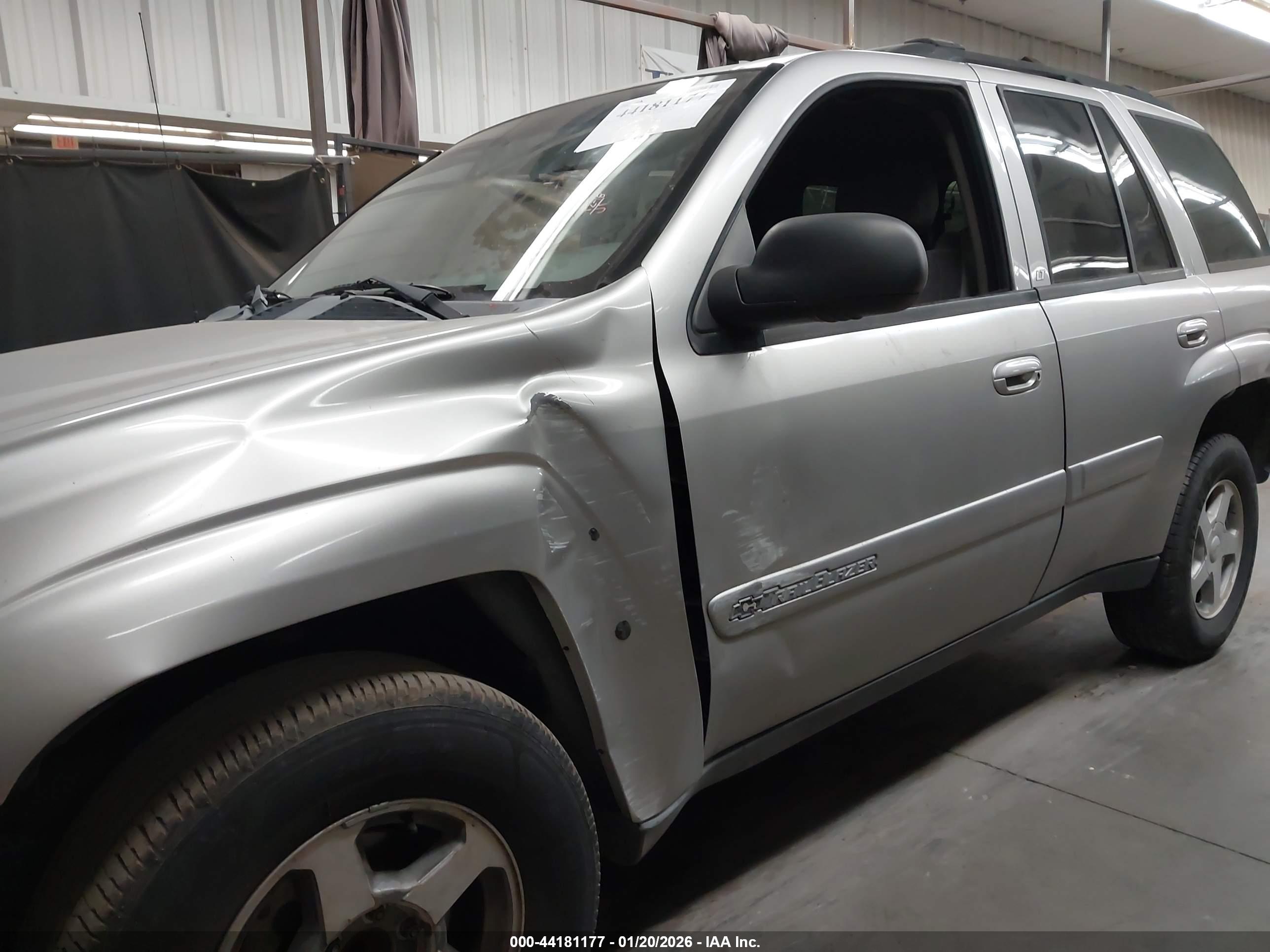 CHEVROLET TRAILBLAZER image 6