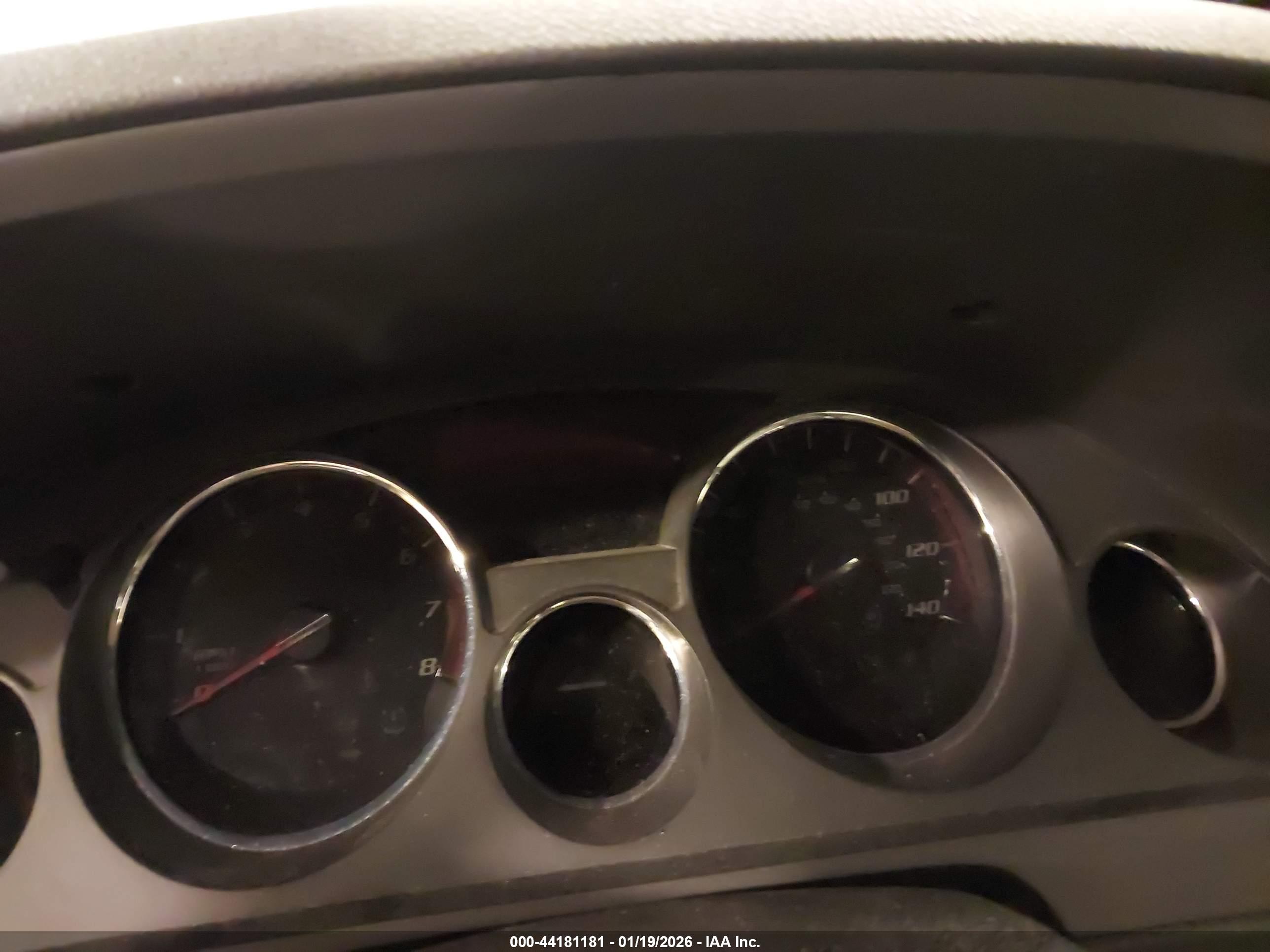 GMC ACADIA image 7
