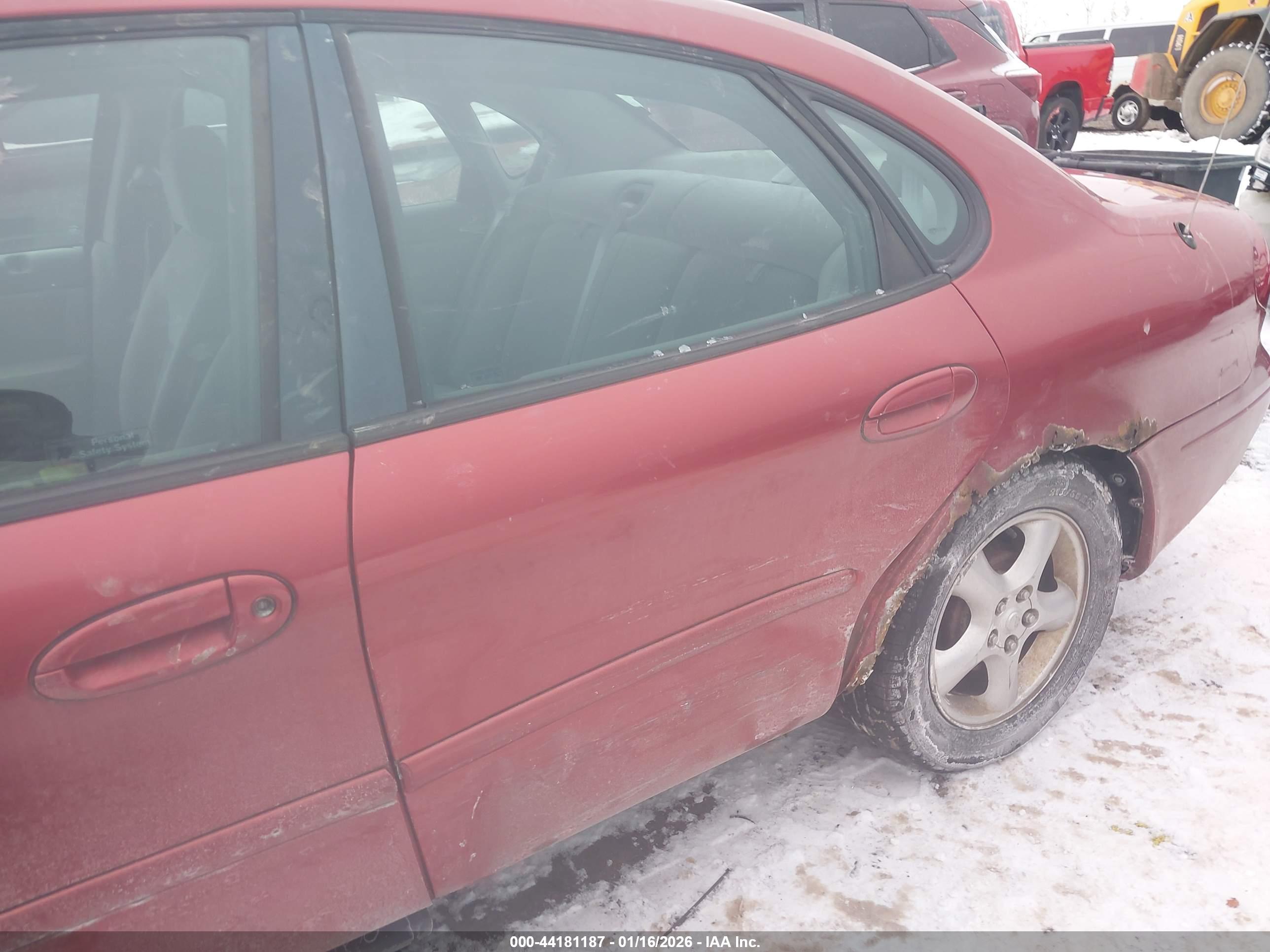 FORD TAURUS image 6