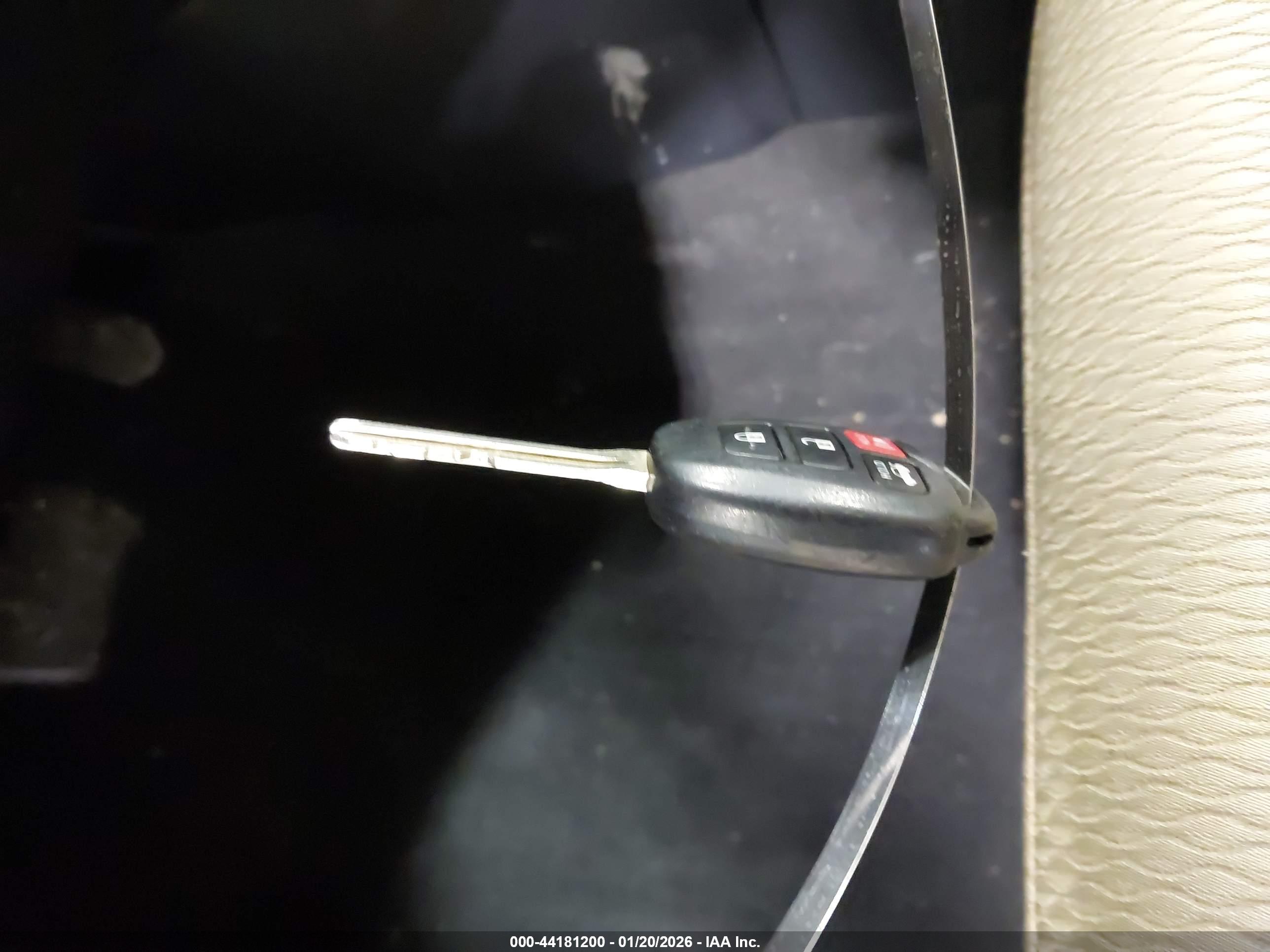 TOYOTA COROLLA image 11