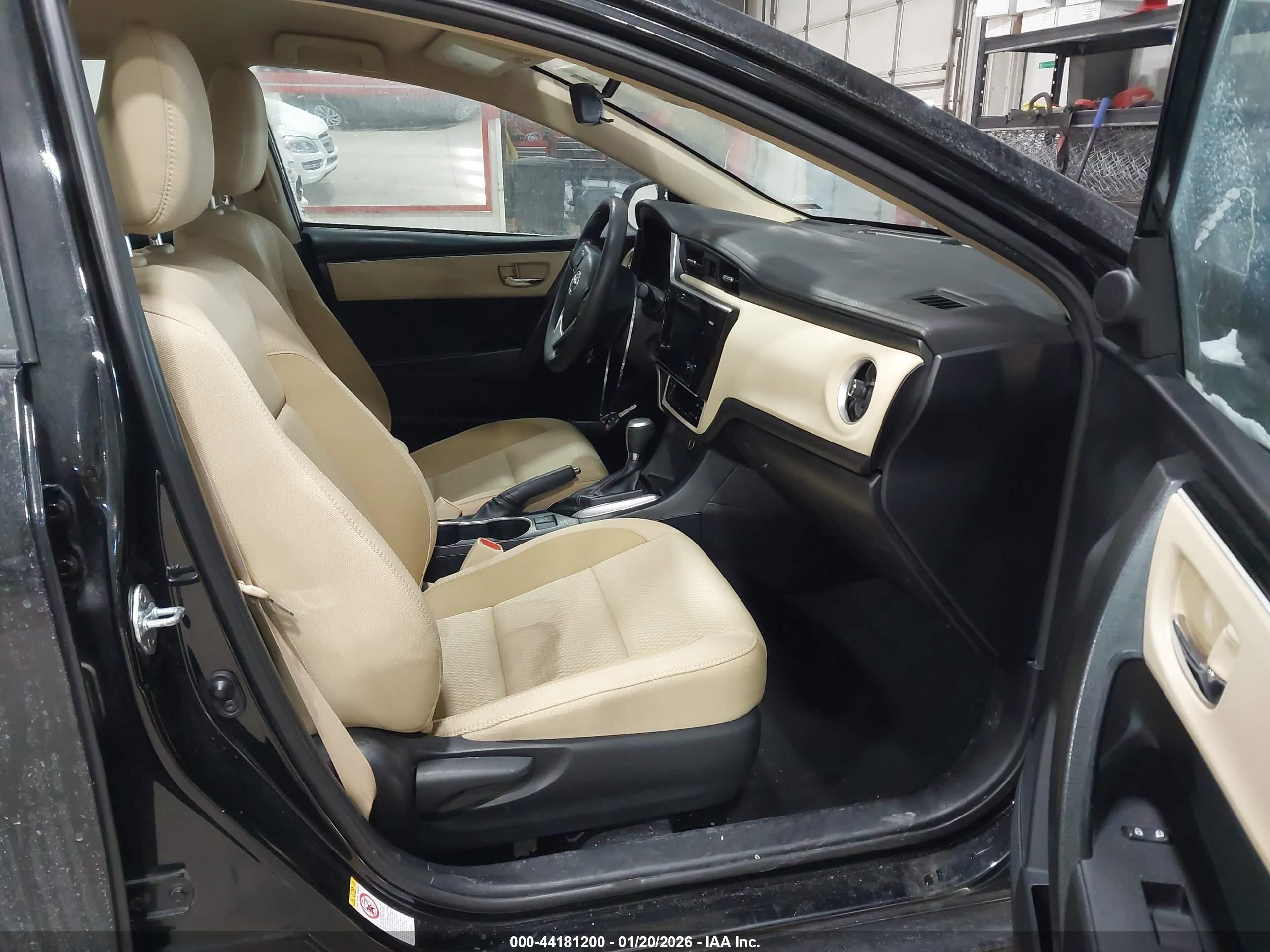 TOYOTA COROLLA image 5