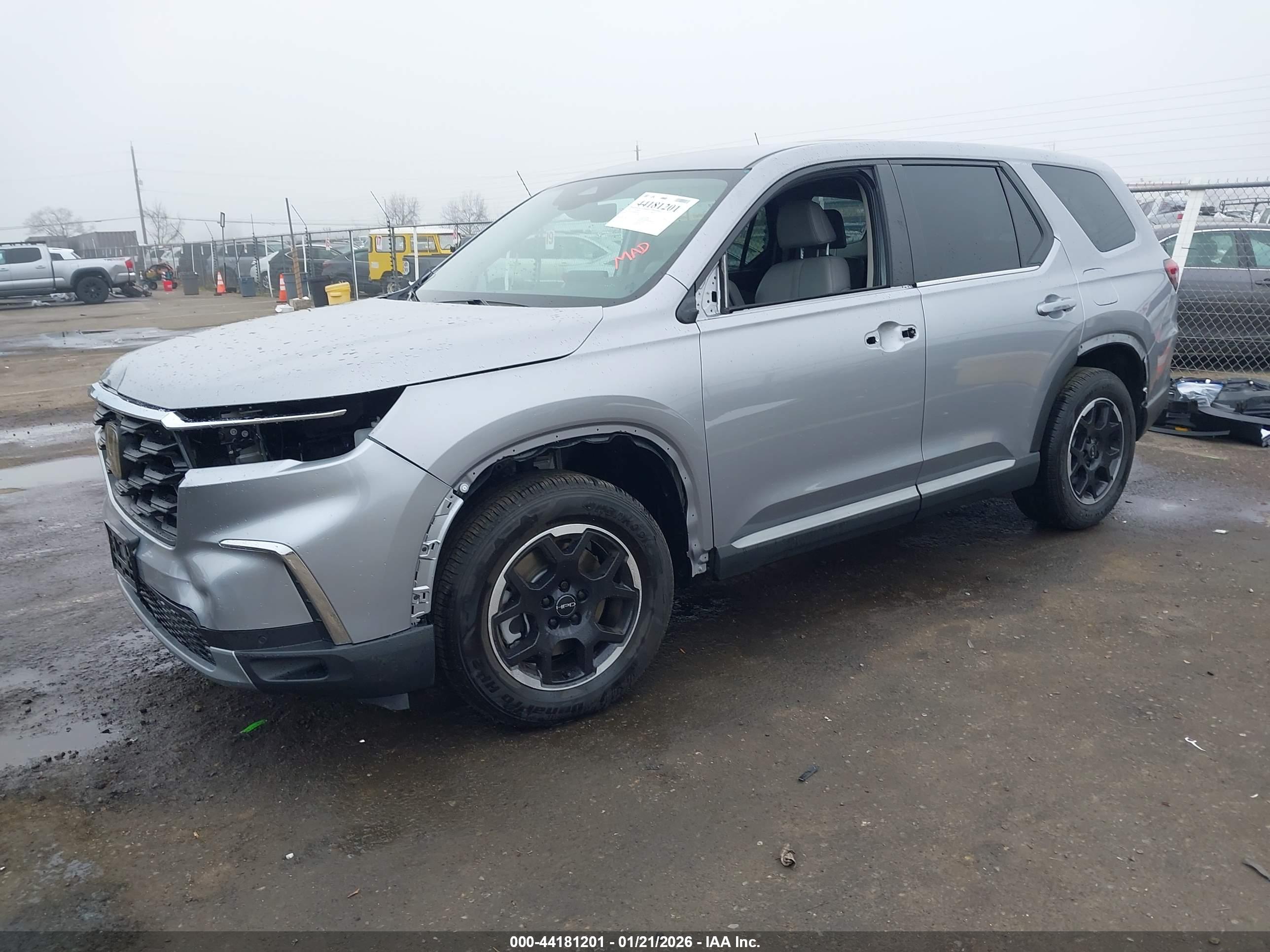 HONDA PILOT image 2