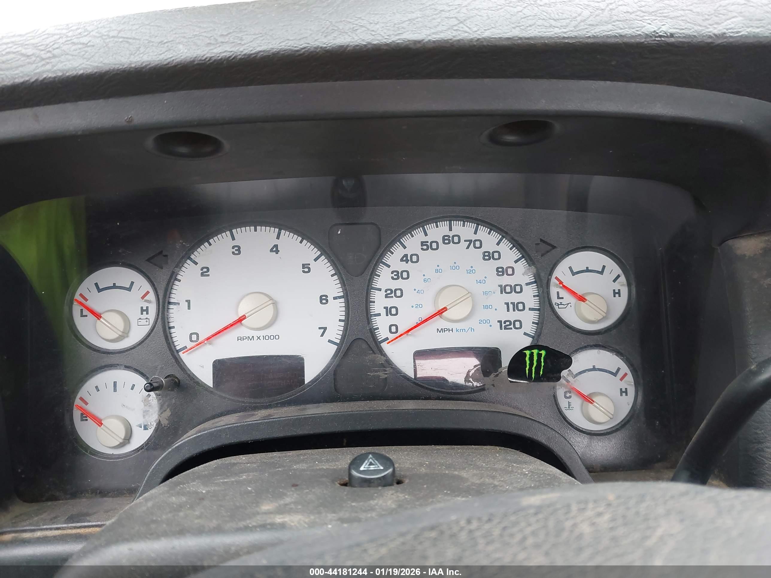 DODGE RAM image 7