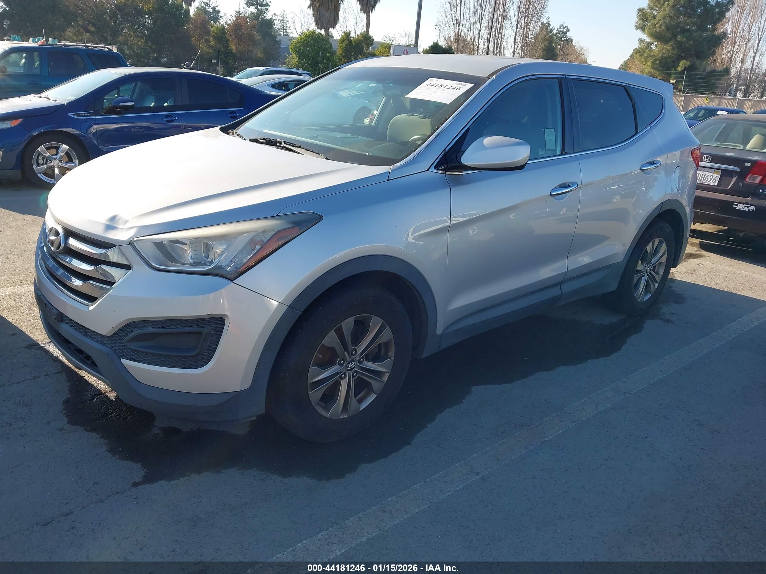 HYUNDAI SANTA image 2