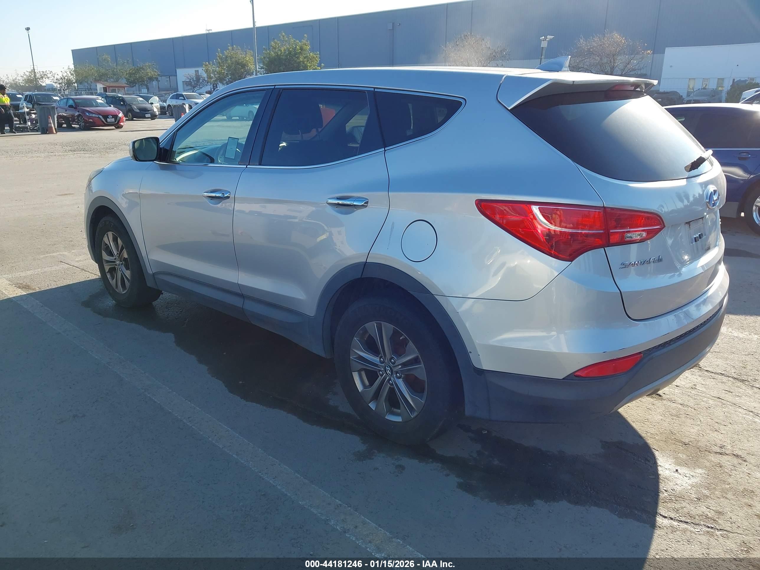HYUNDAI SANTA image 3