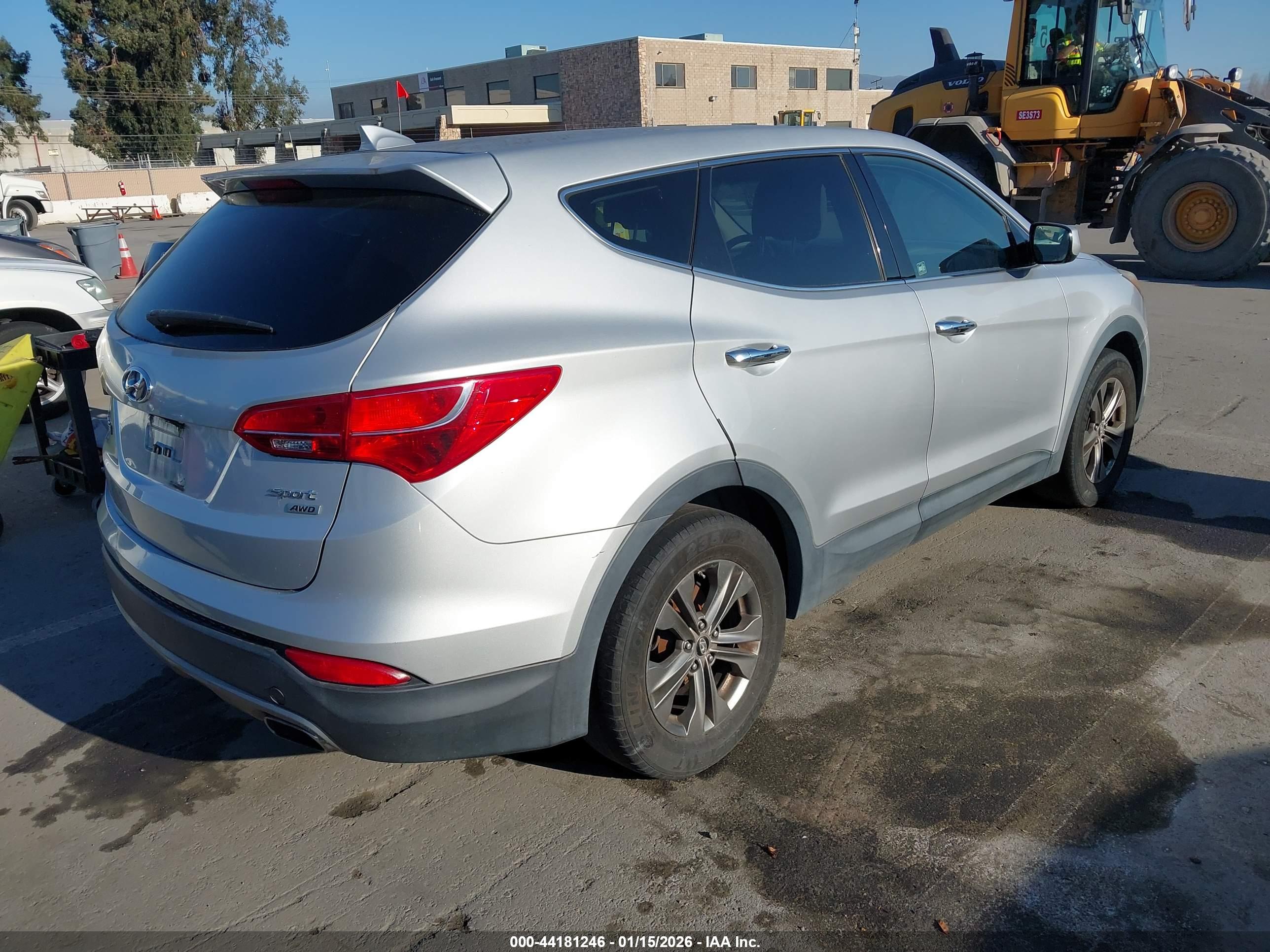 HYUNDAI SANTA image 4