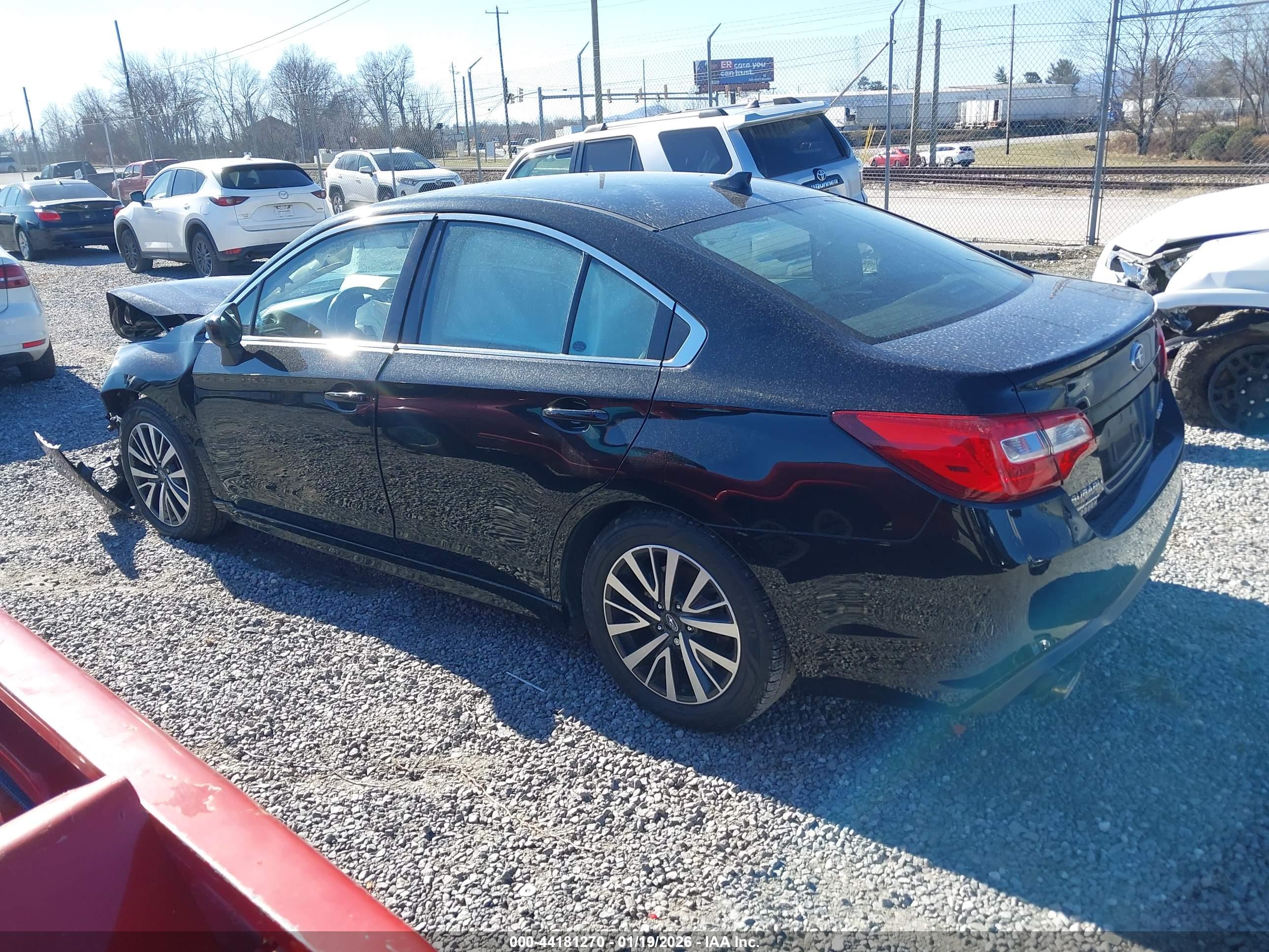 SUBARU LEGACY image 3