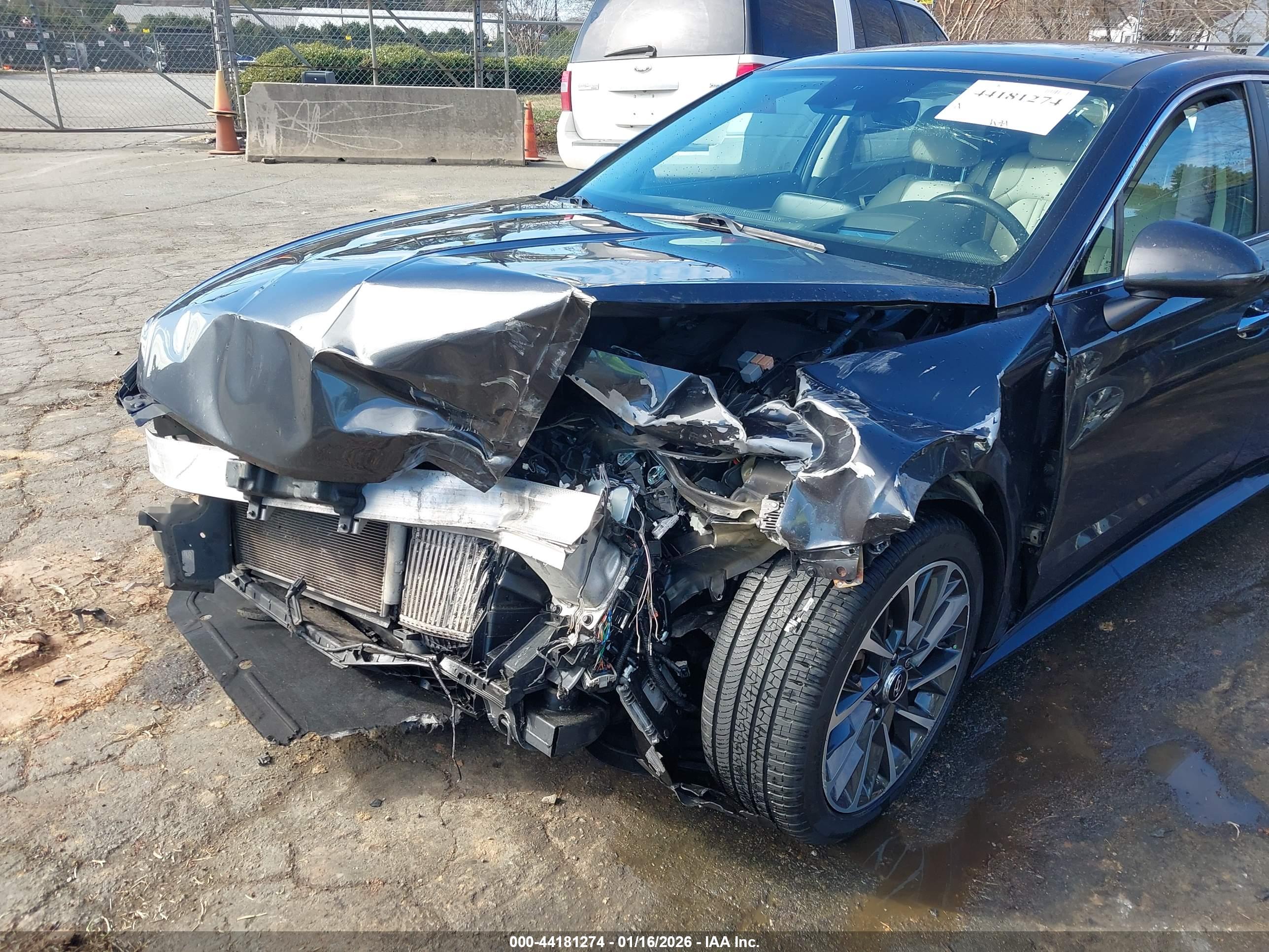 HYUNDAI SONATA image 6