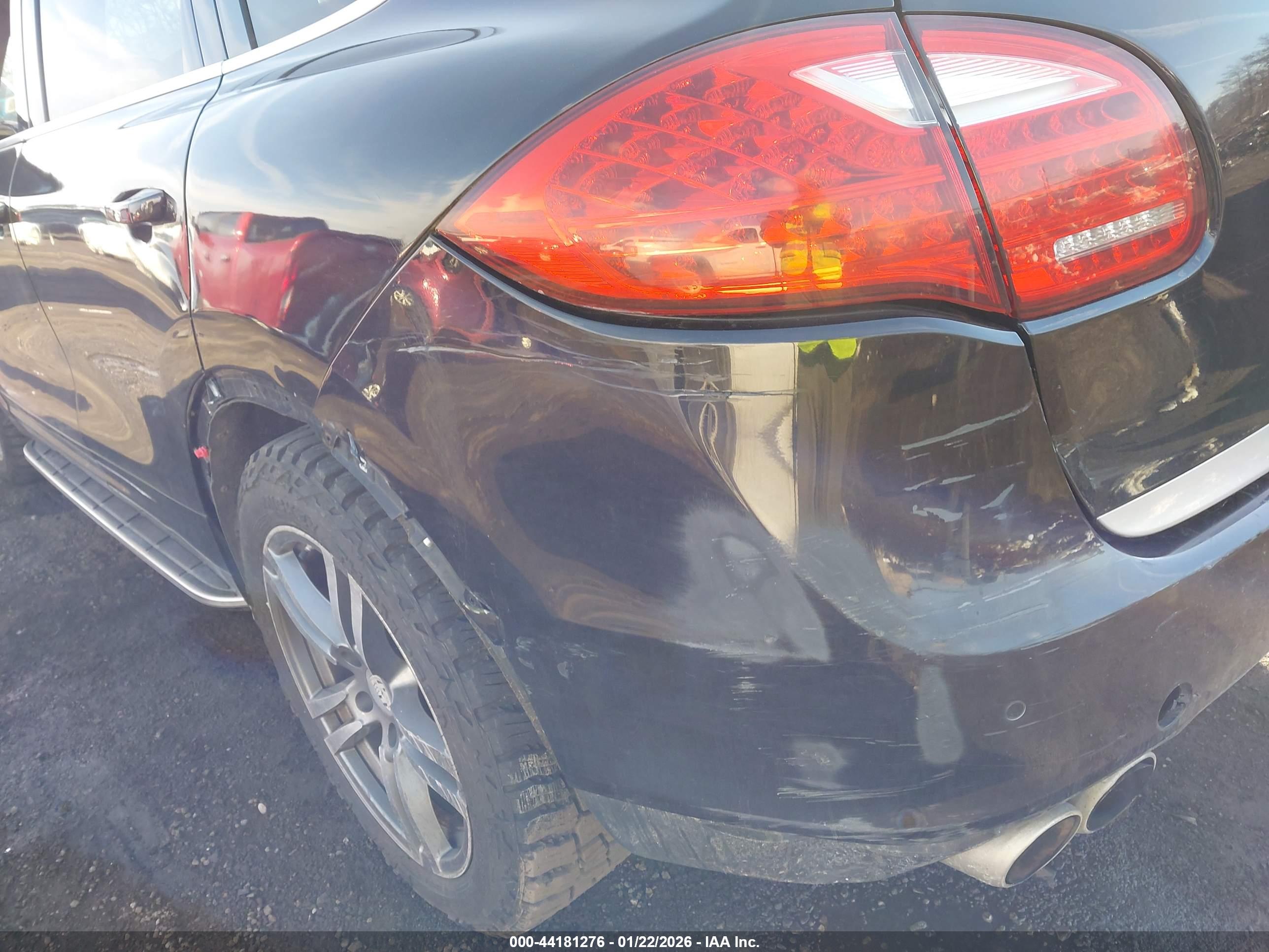 PORSCHE CAYENNE image 6