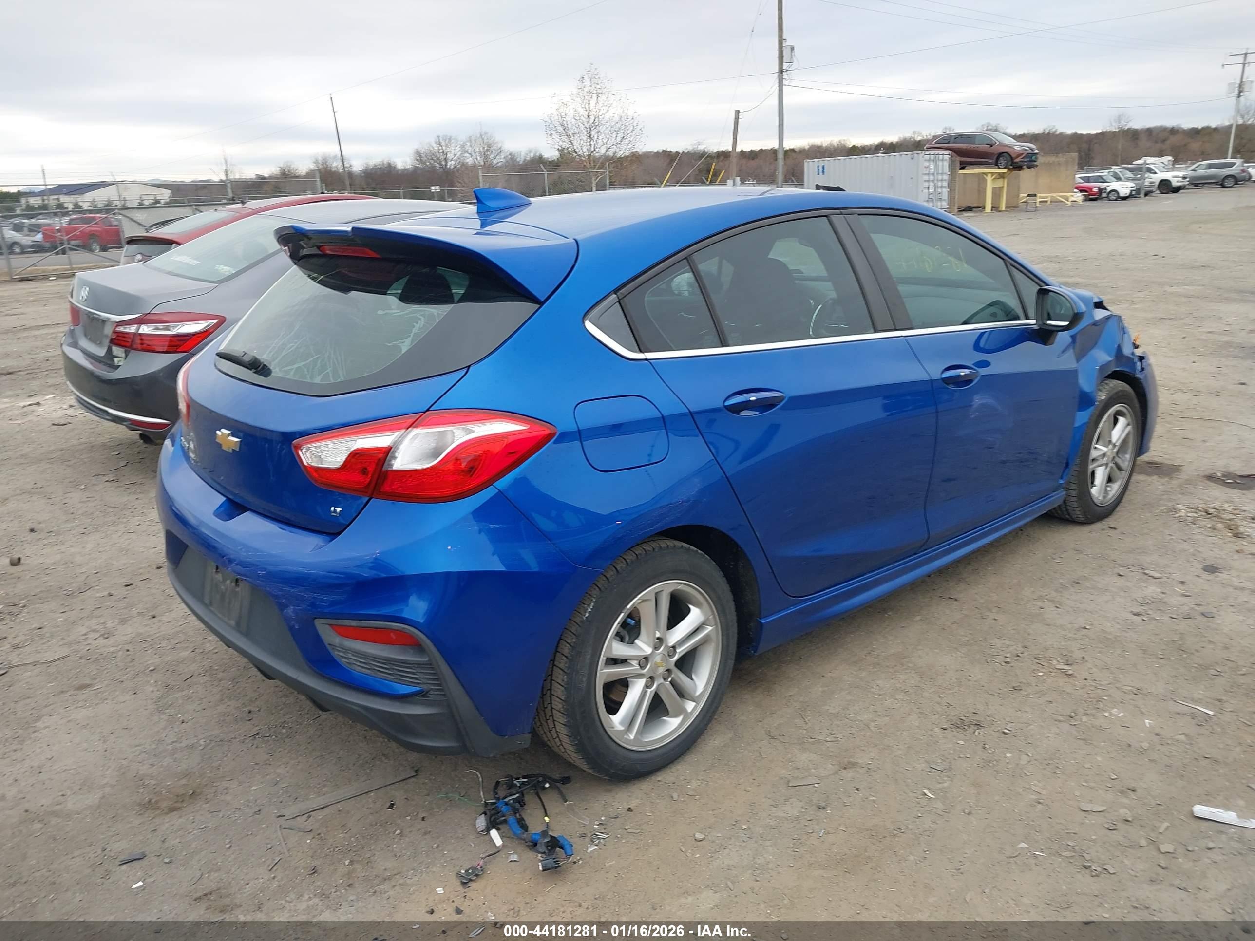 CHEVROLET CRUZE image 4