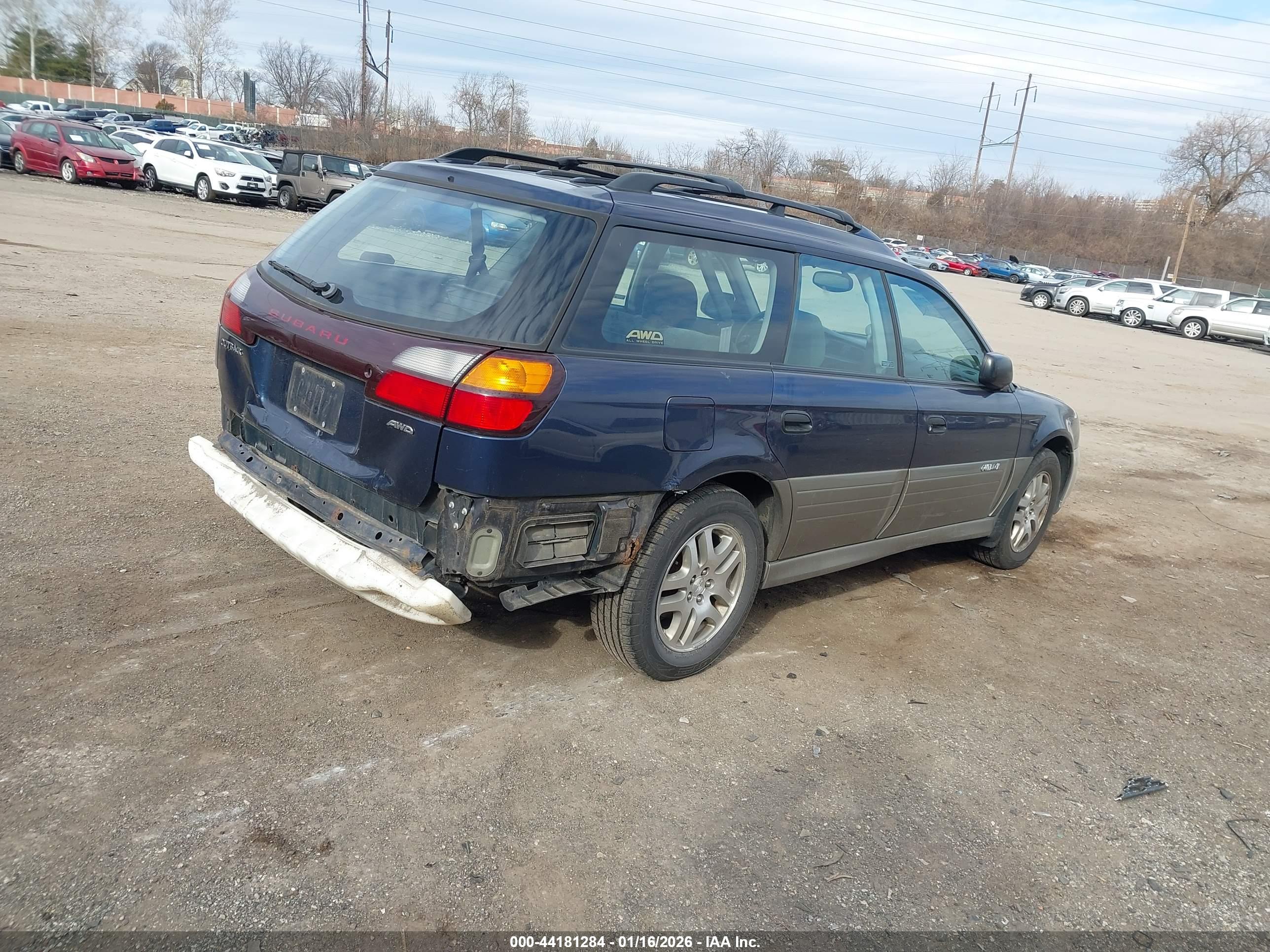 SUBARU OUTBACK image 4