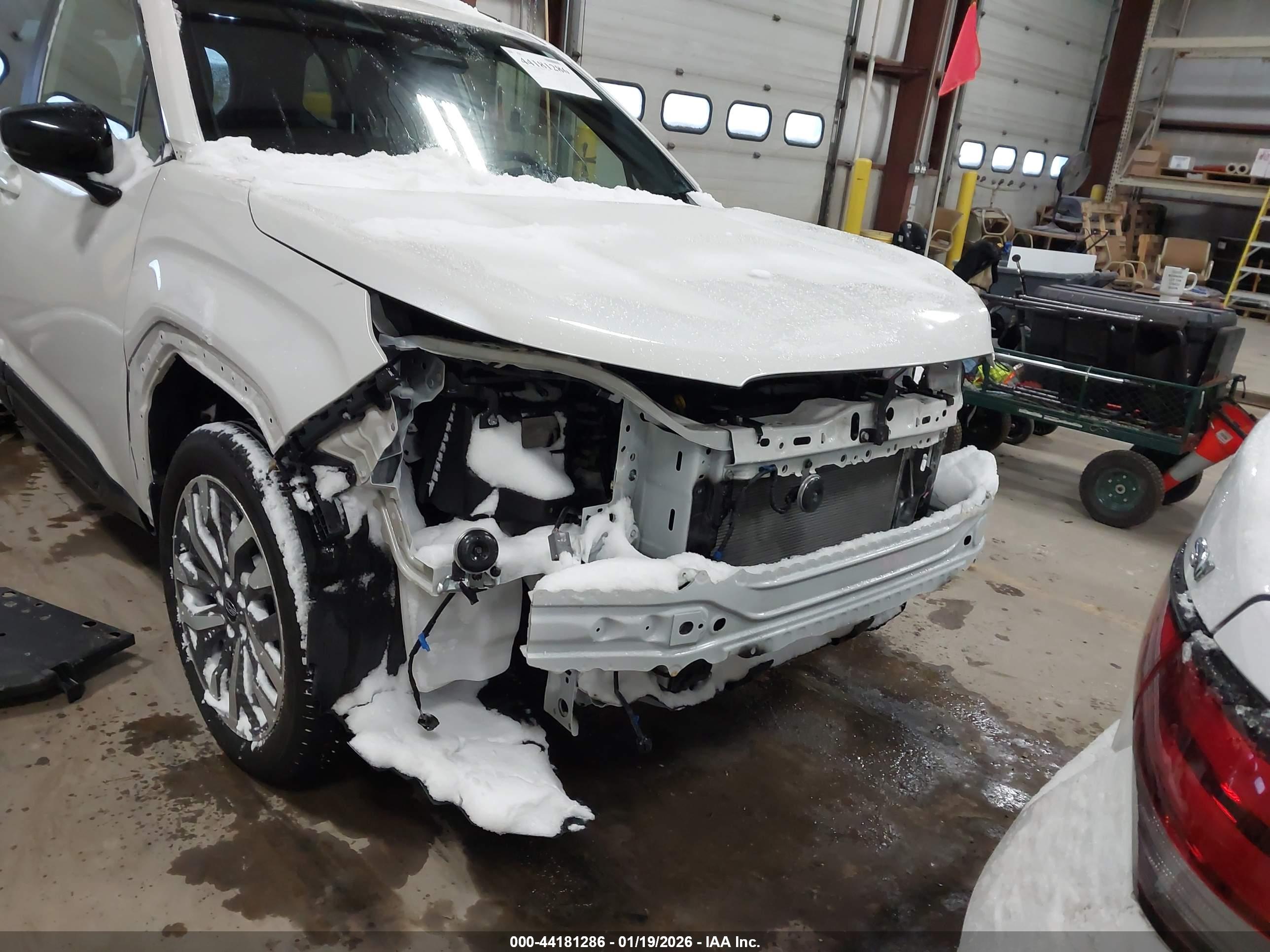 SUBARU FORESTER image 6