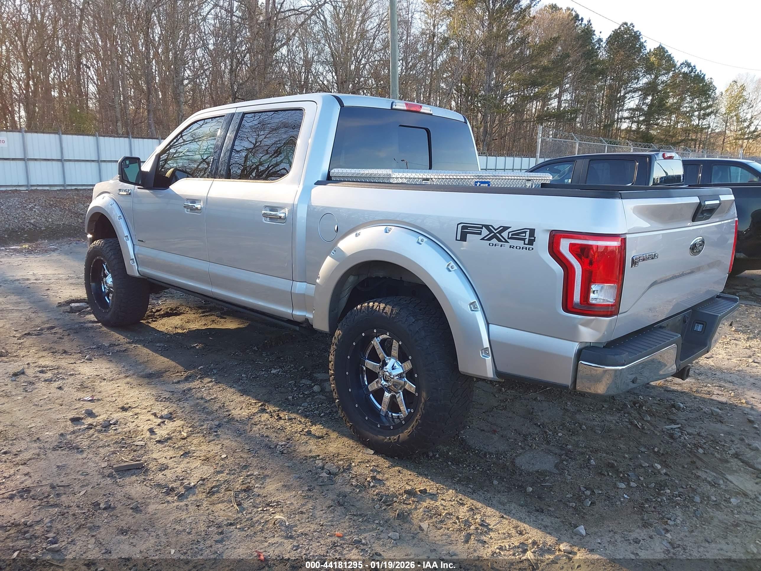 FORD F-150 image 3