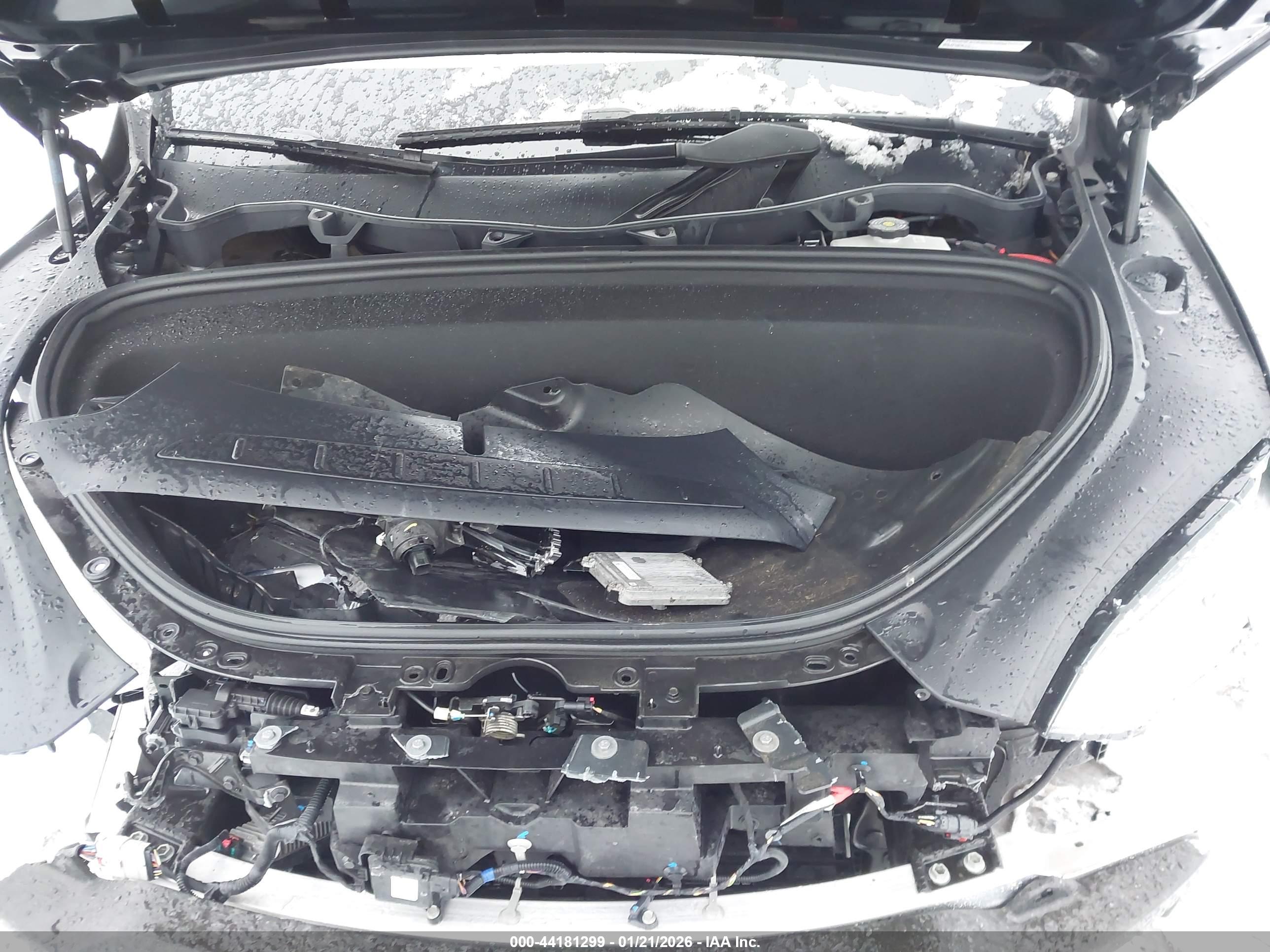TESLA MODEL image 10