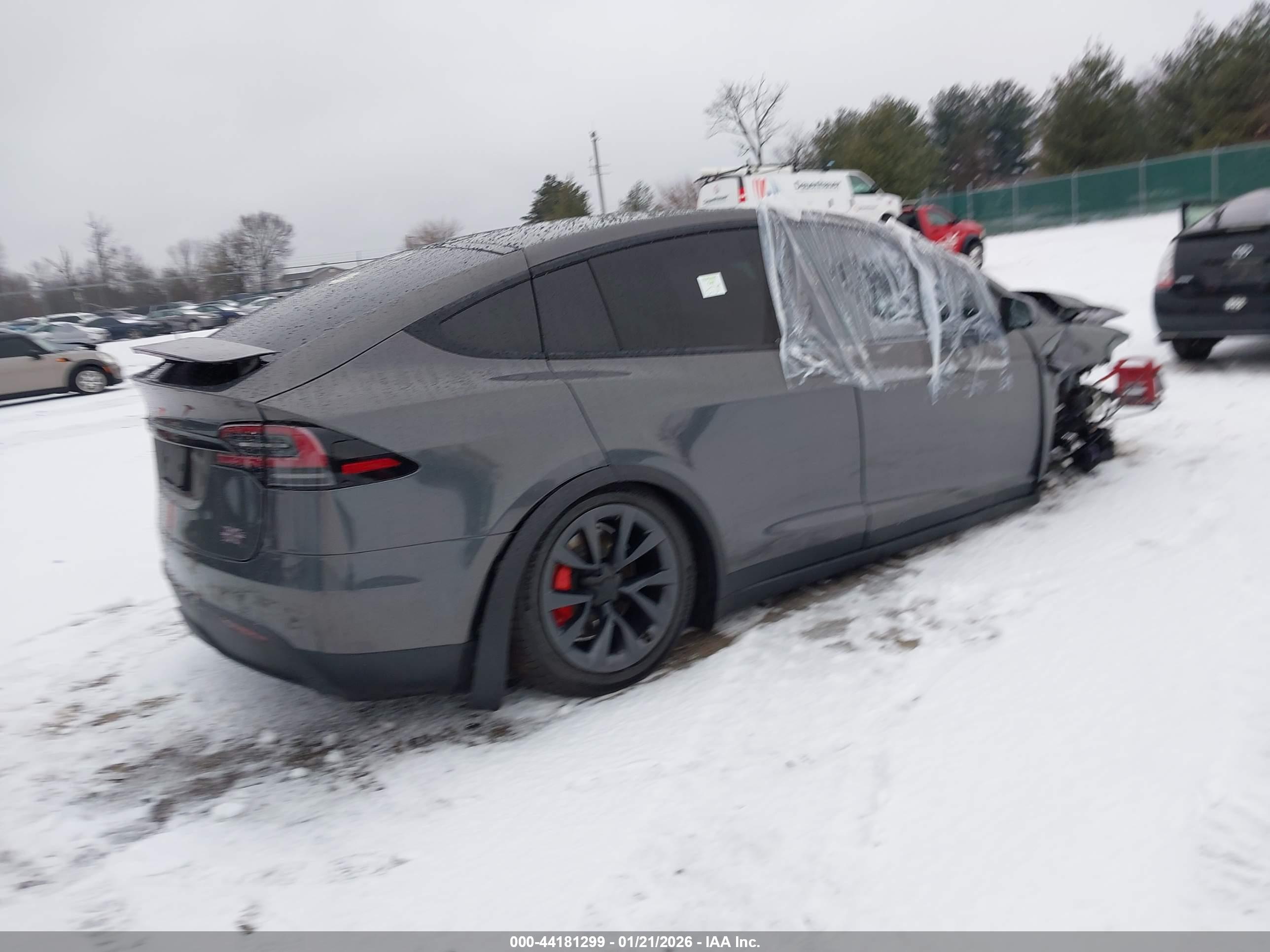 TESLA MODEL image 4