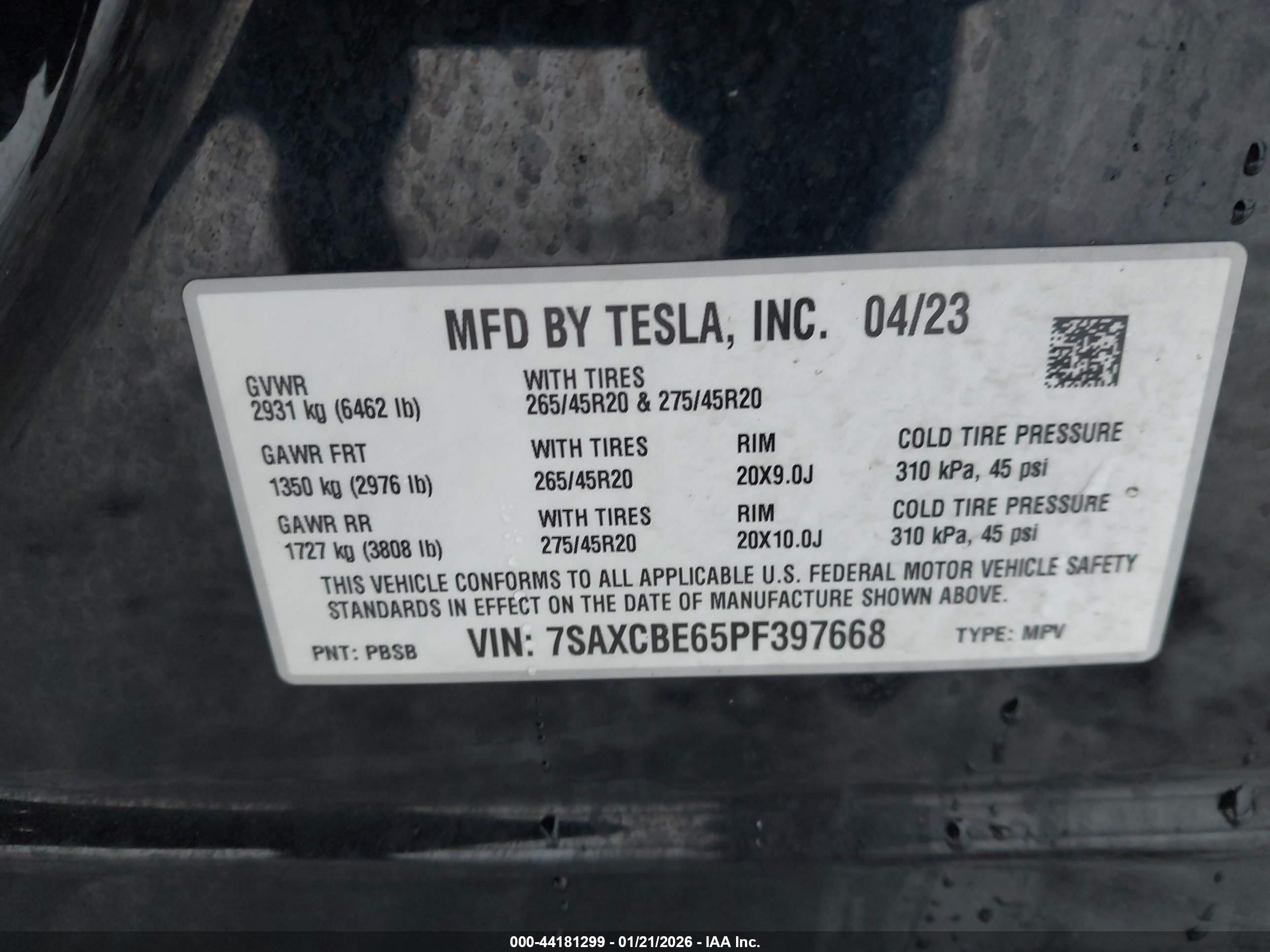TESLA MODEL image 9