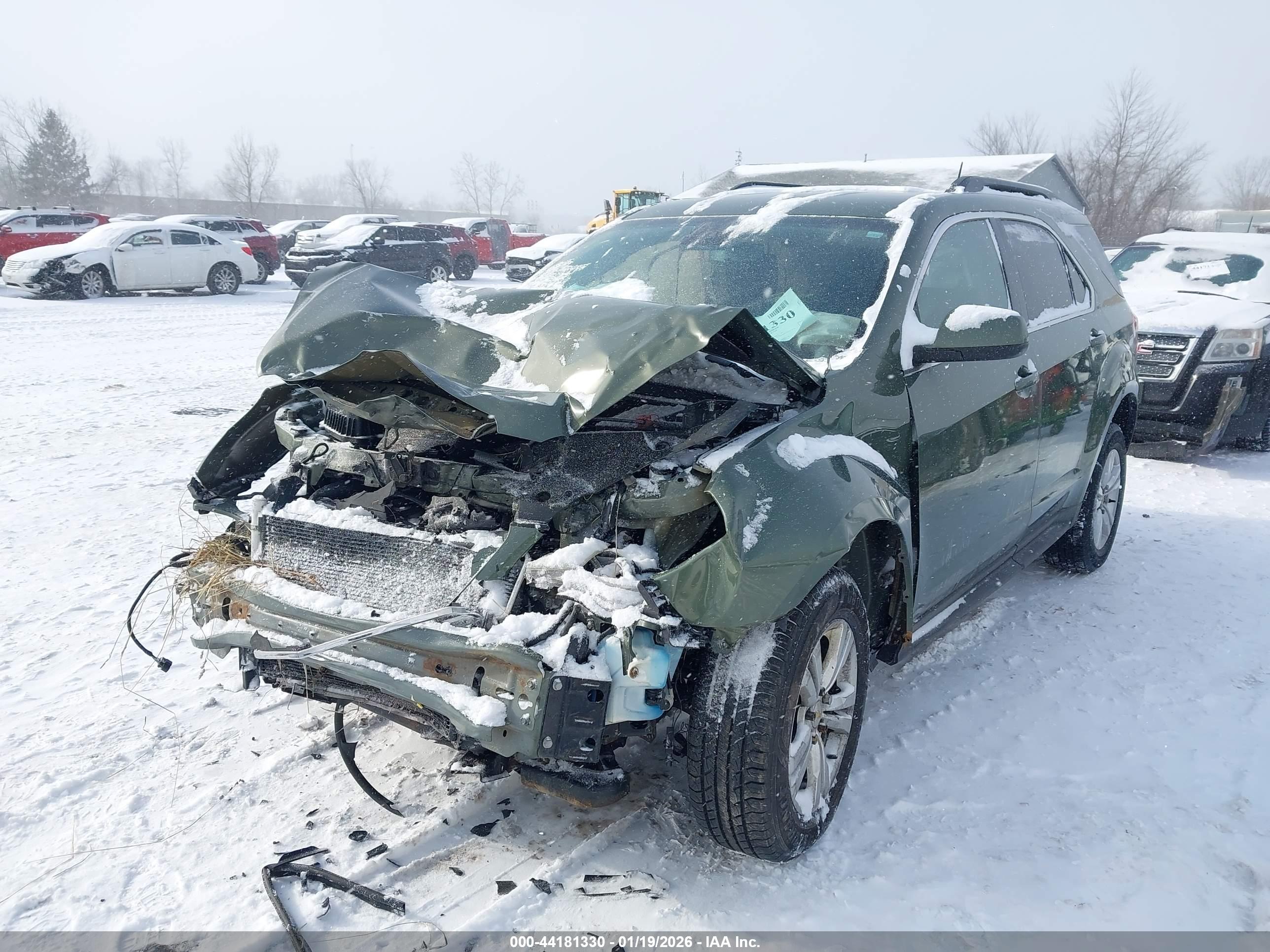 CHEVROLET EQUINOX image 2