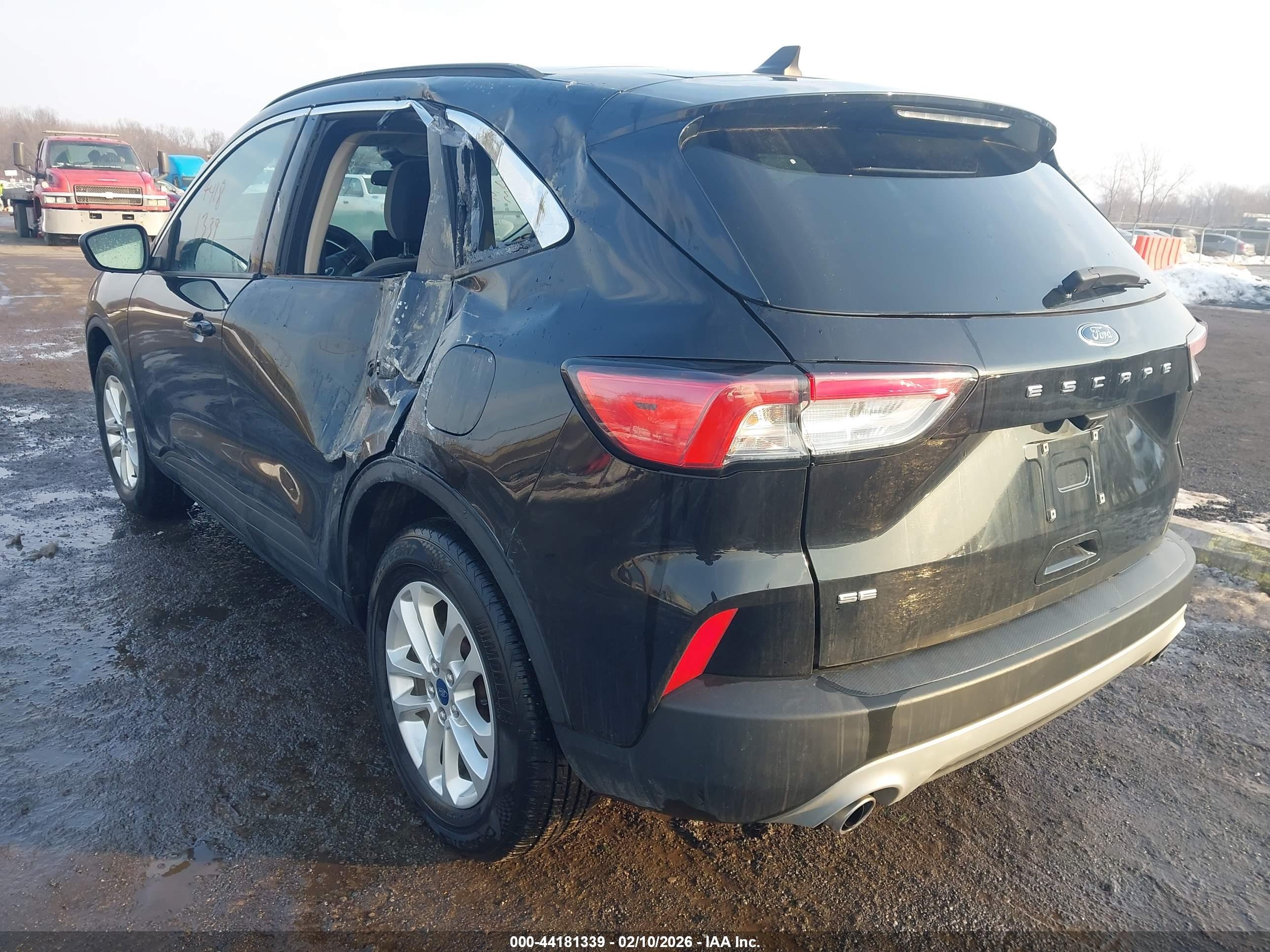 FORD ESCAPE image 3