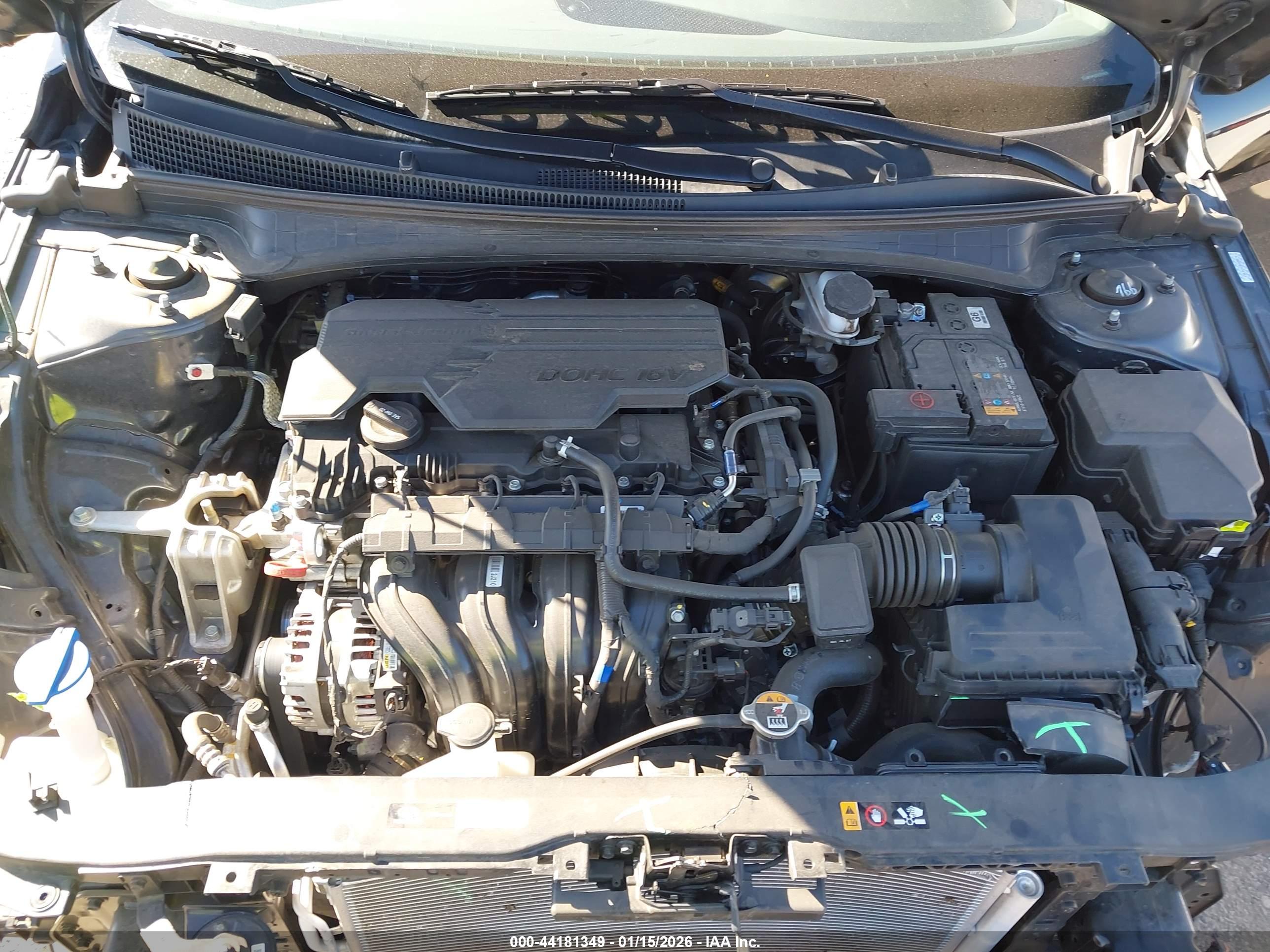 HYUNDAI ELANTRA image 10